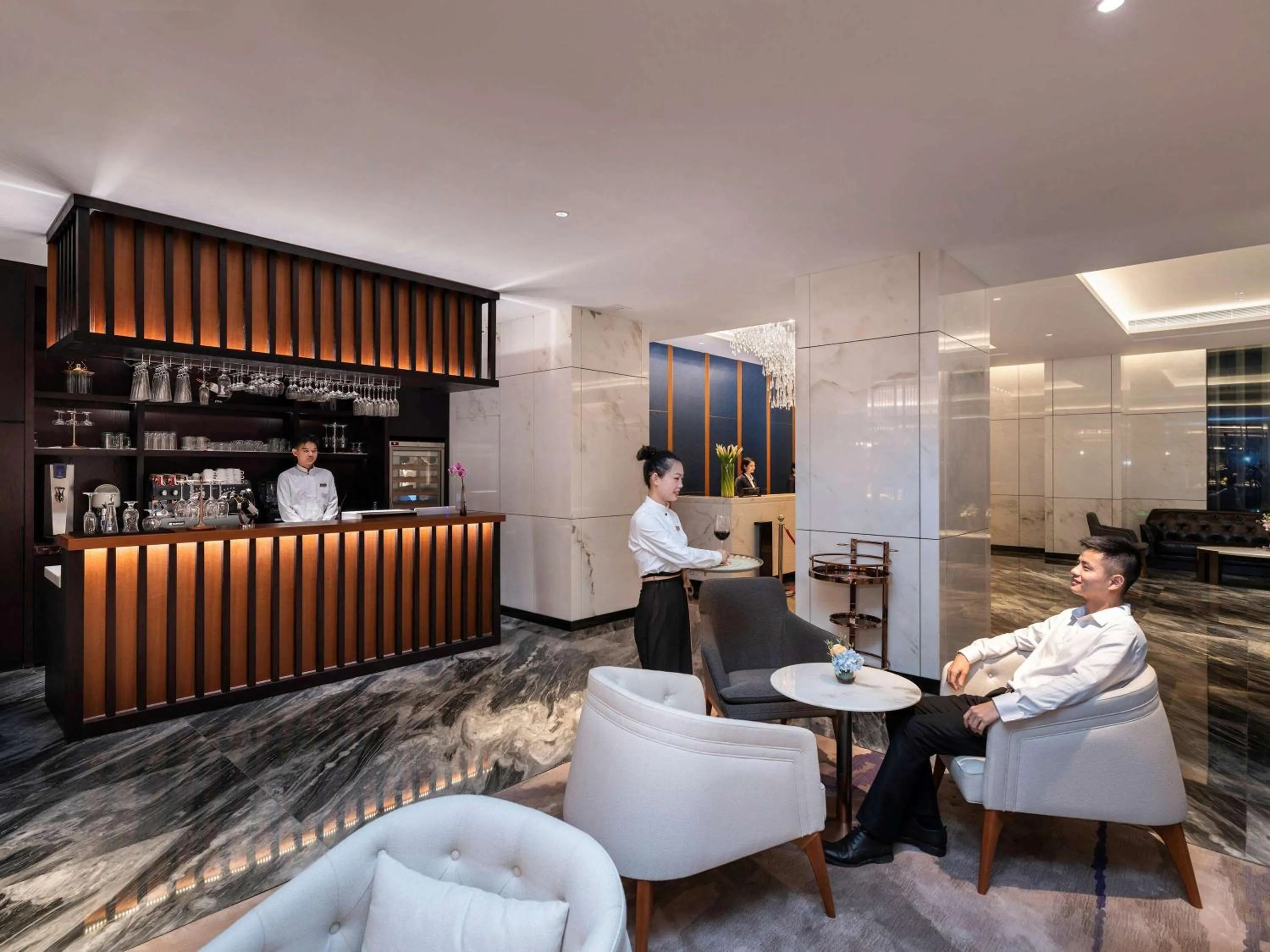 Lounge or bar in Mercure Shenzhen Longgang