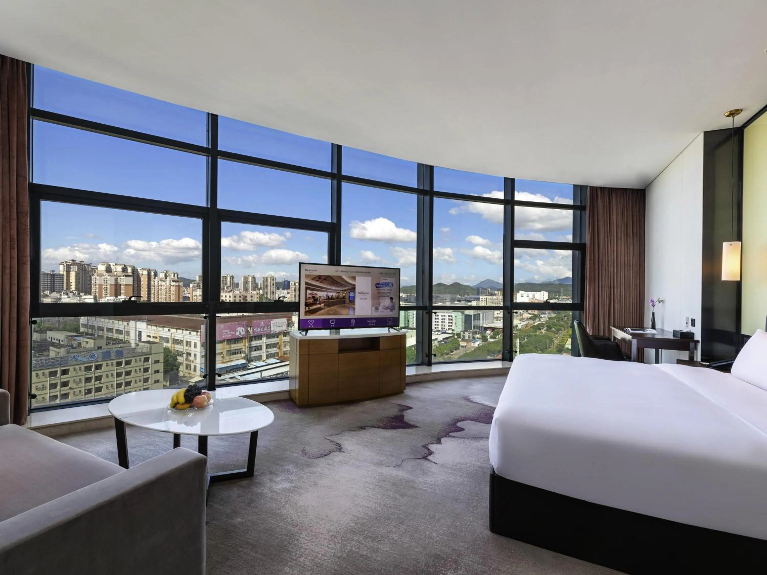 Bedroom, Bed in Mercure Shenzhen Longgang
