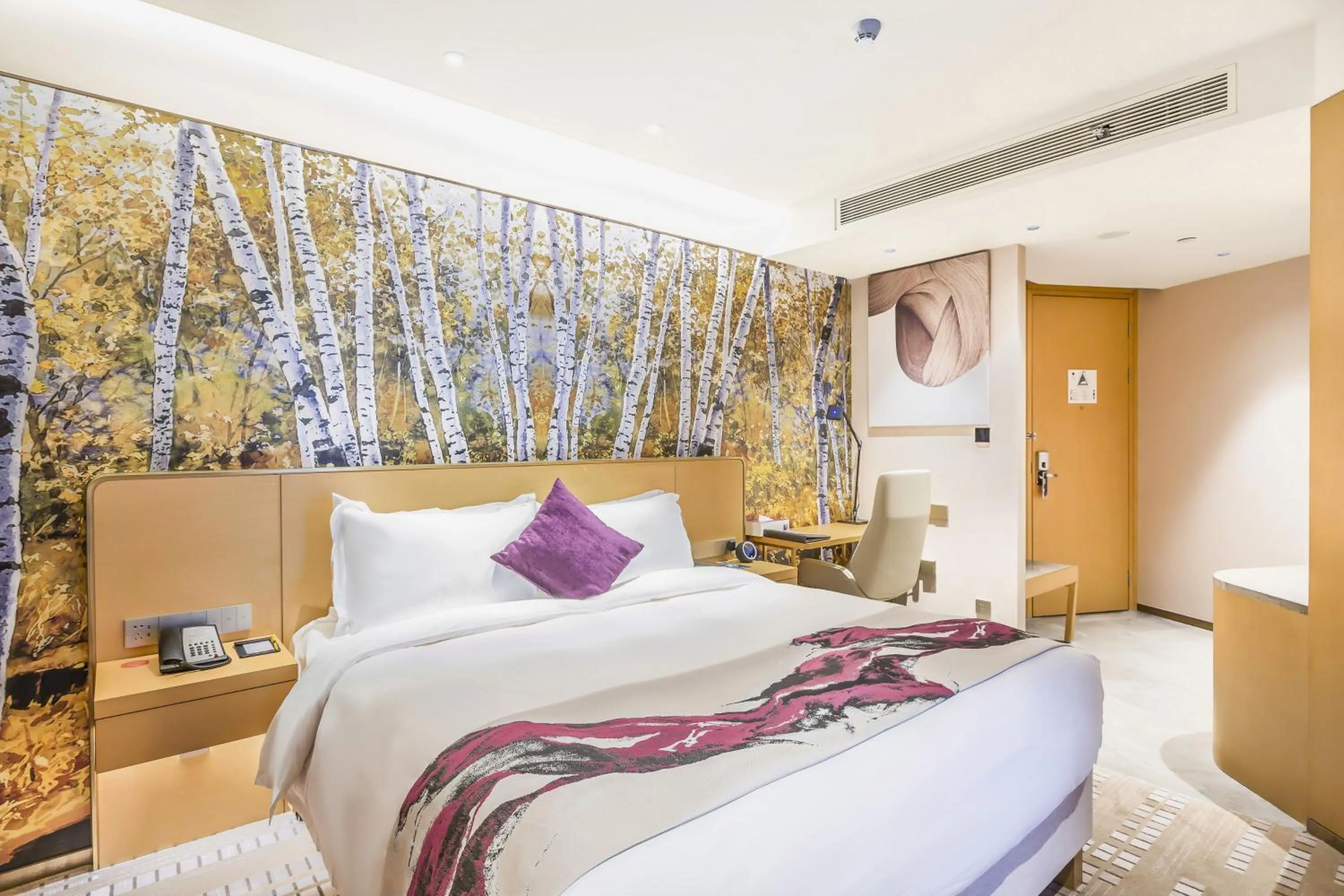 Bed in Novotel Zhengzhou Airport