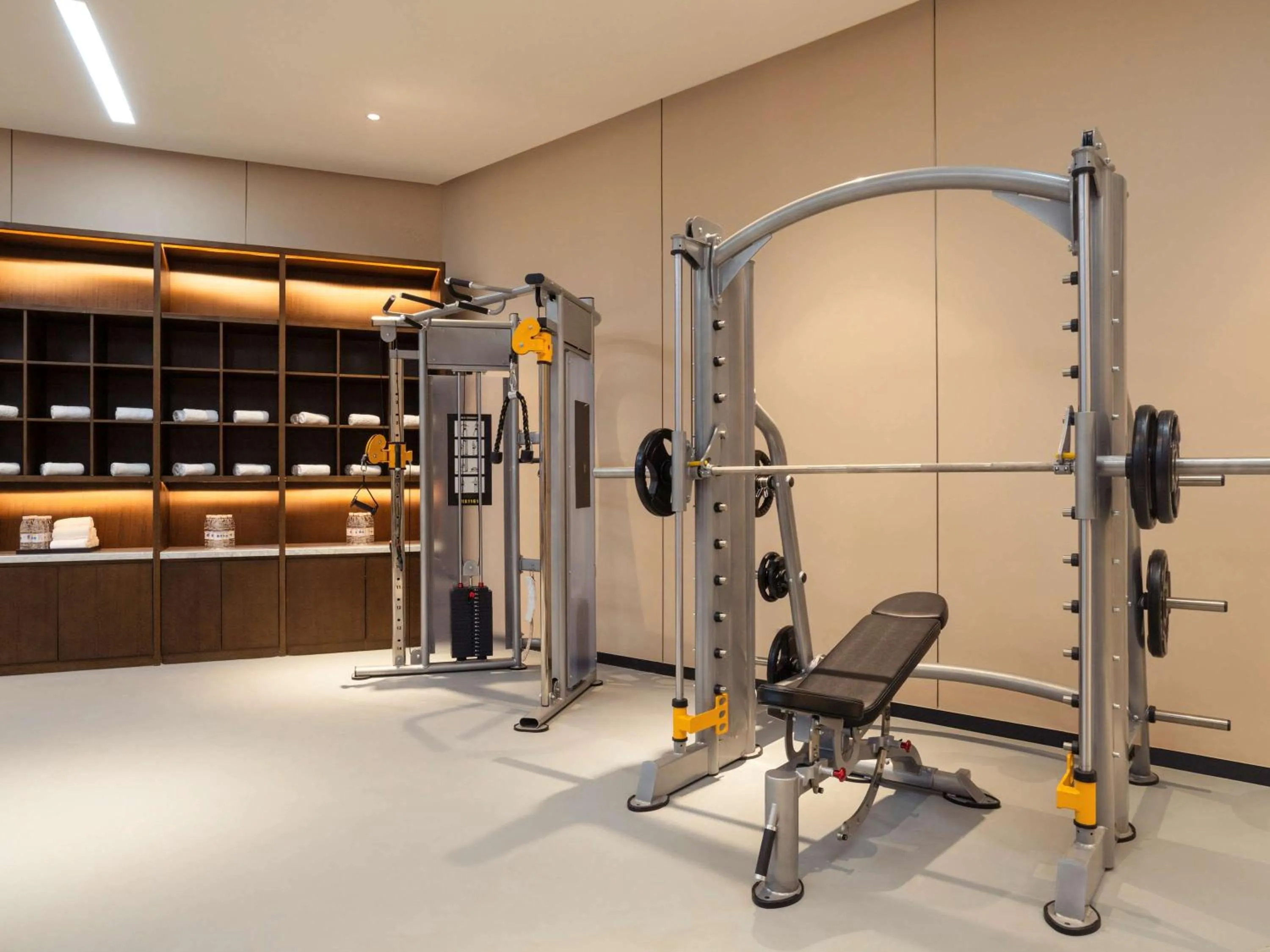 Fitness centre/facilities in Novotel Zhengzhou Airport