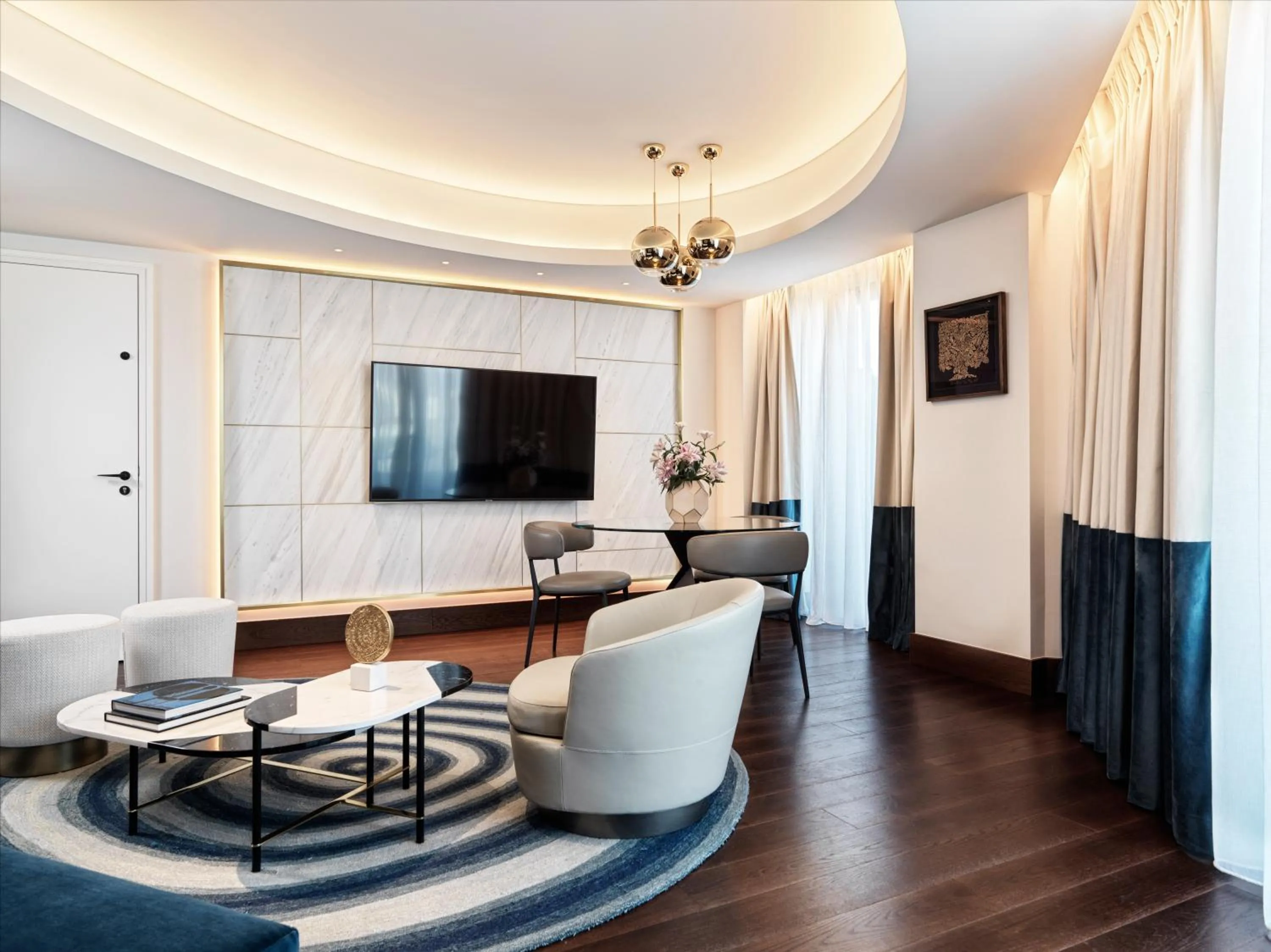 Seating area in Athens Capital Center Hotel - MGallery Collection