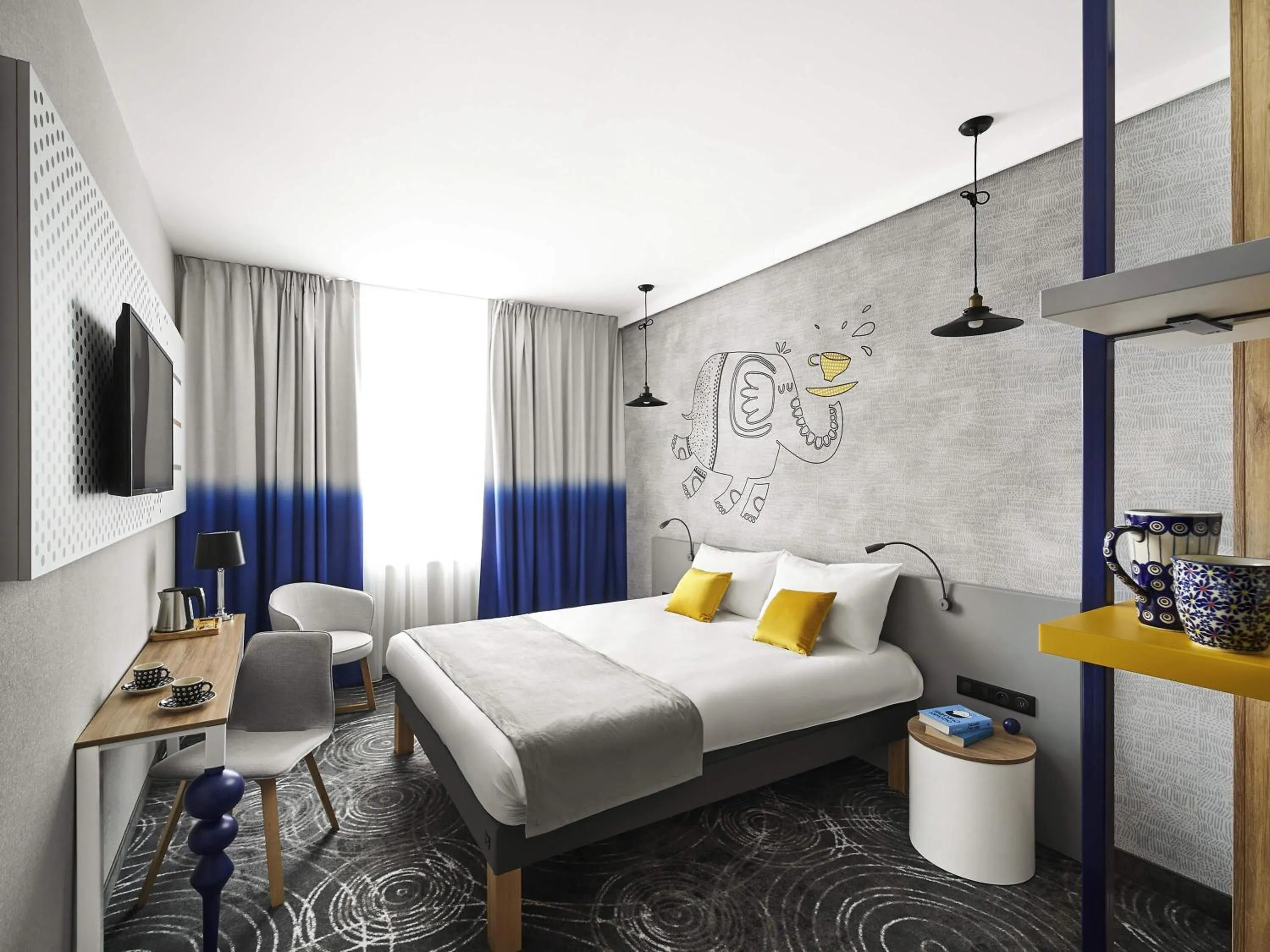 Bedroom, Bed in ibis styles Bolesławiec