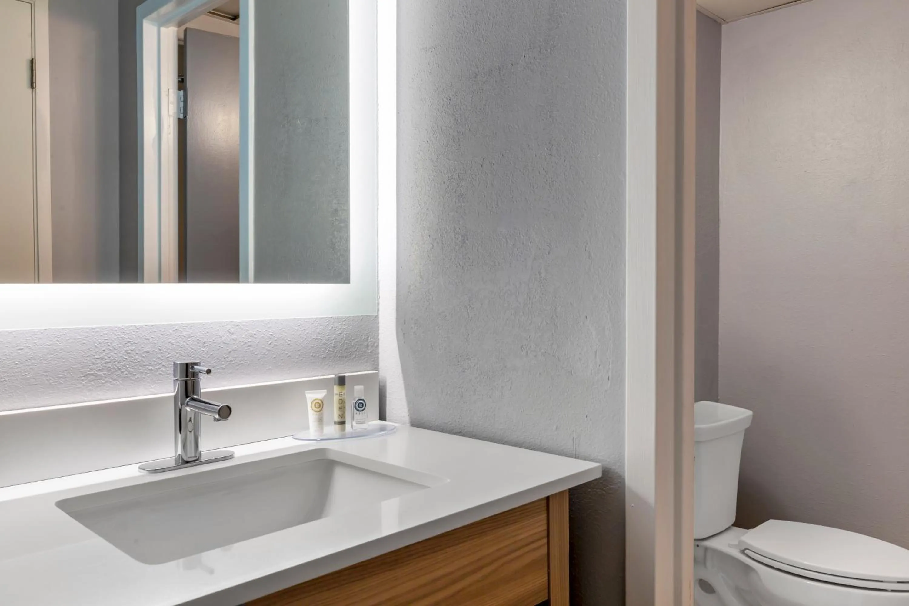 Bathroom in Comfort Inn Hyannis - Cape Cod