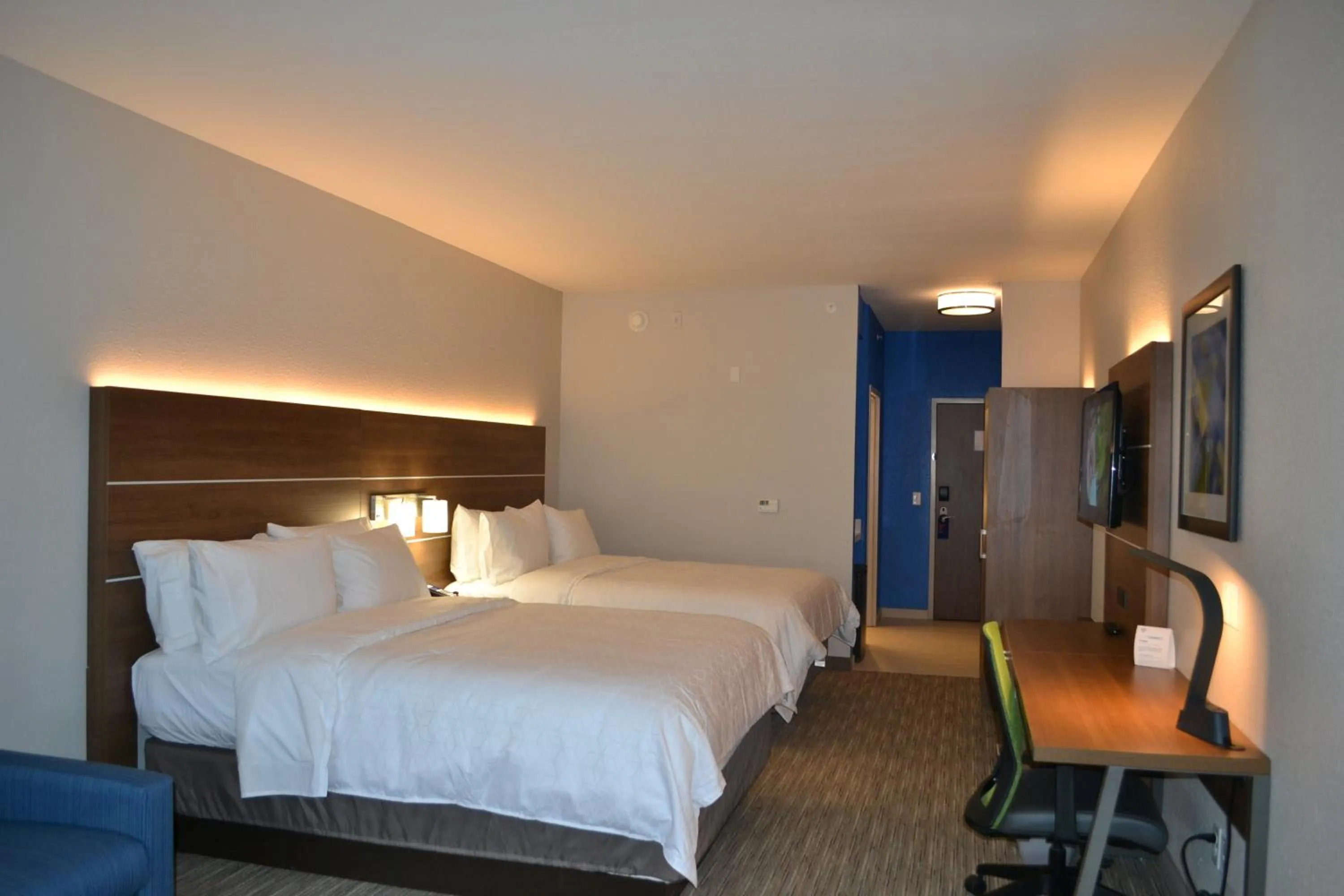 Bedroom, Bed in Holiday Inn Express Tallahassee-University Central by IHG