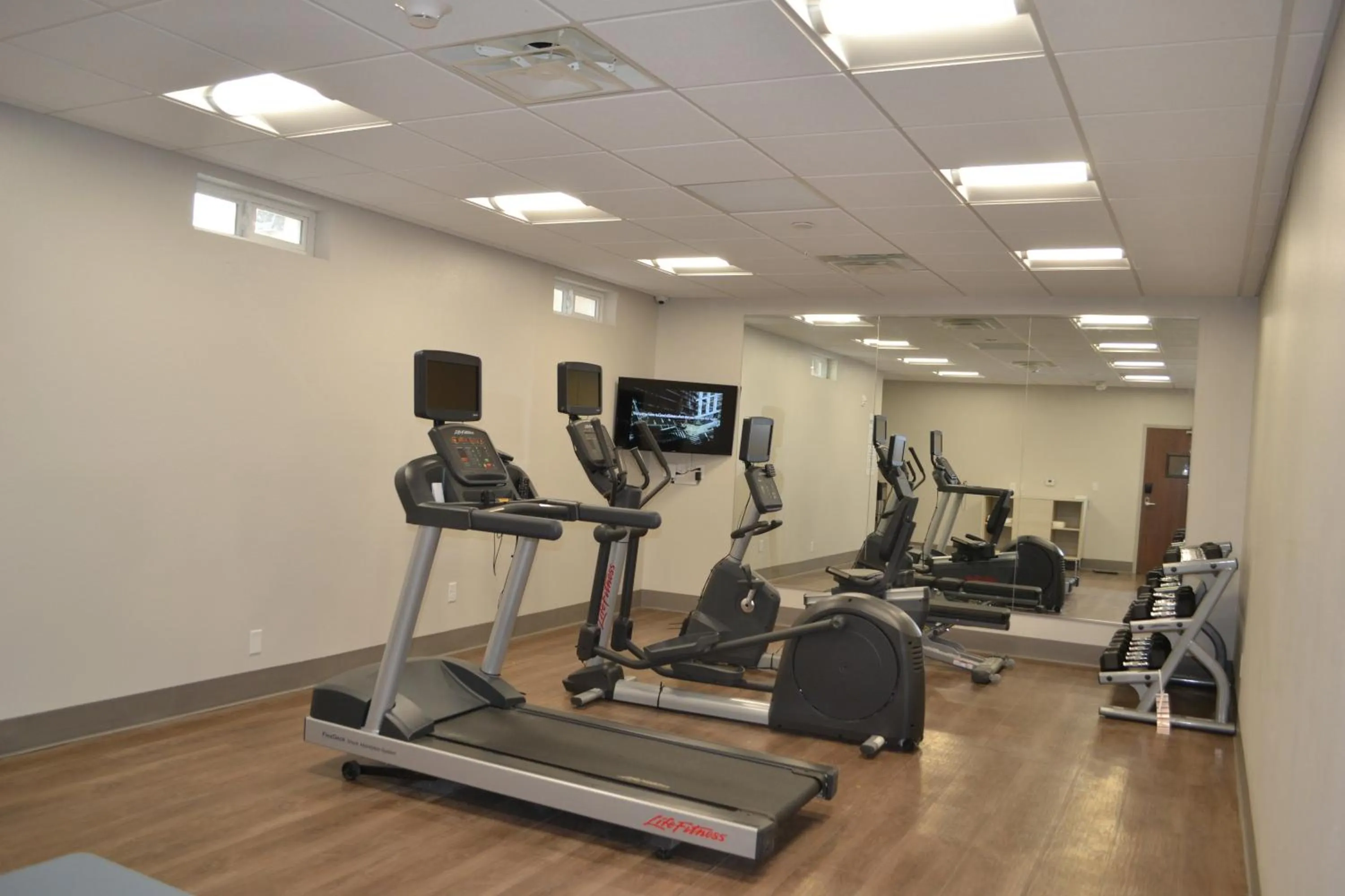 Fitness centre/facilities in Holiday Inn Express Tallahassee-University Central by IHG