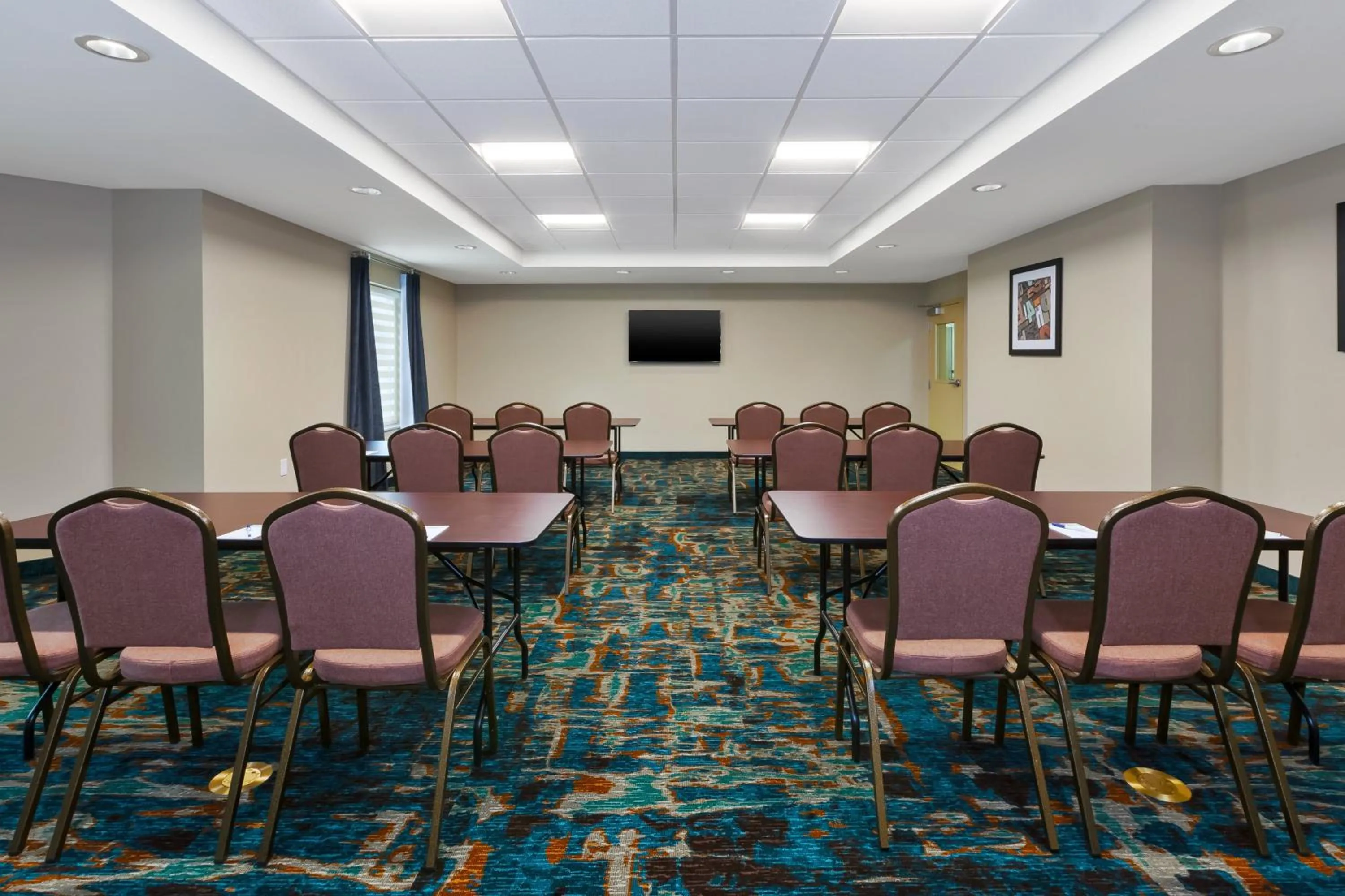 Meeting/conference room in Candlewood Suites Louisville - NE Downtown Area by IHG