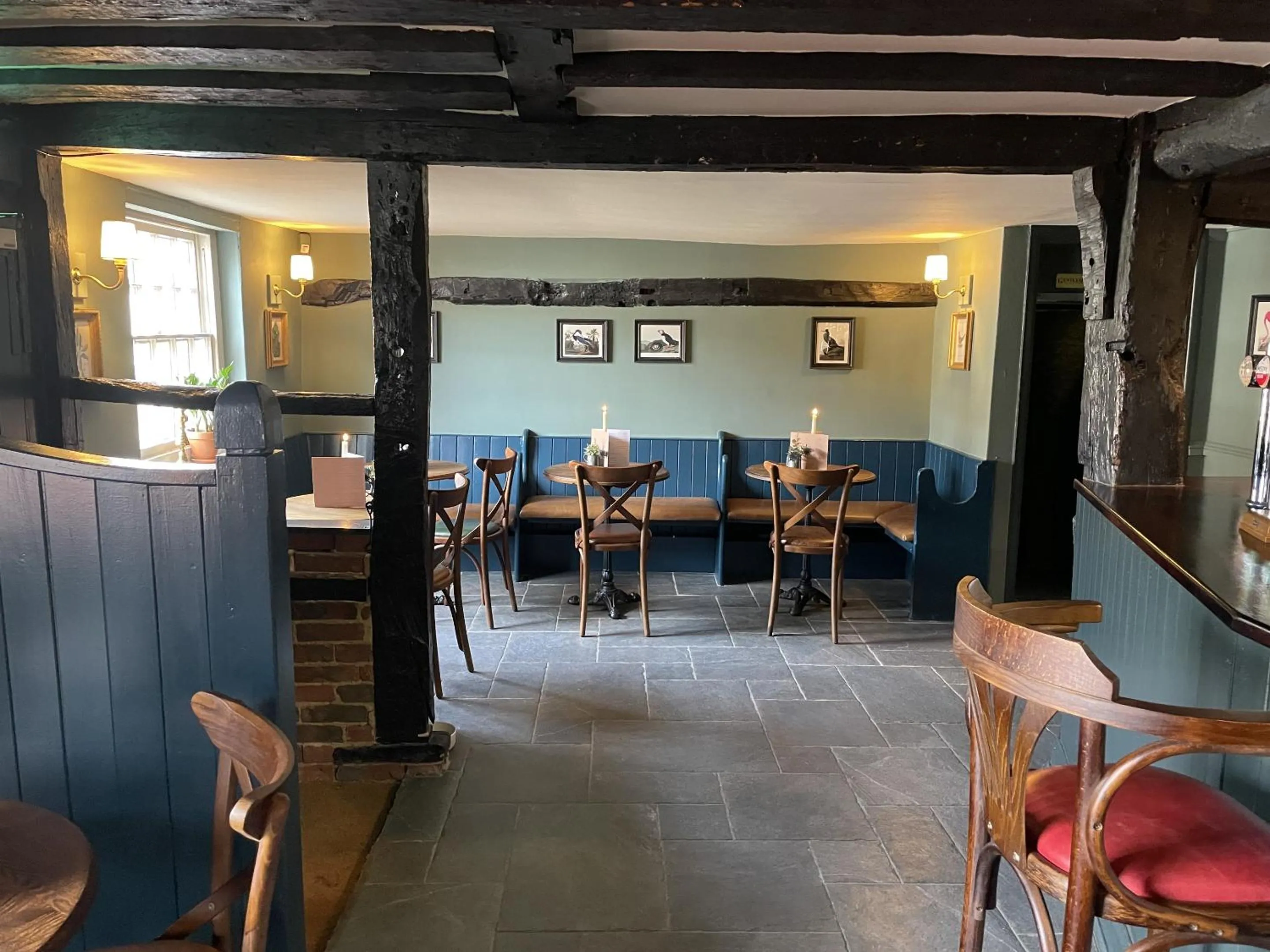 Lounge or bar in The Plume of Feathers