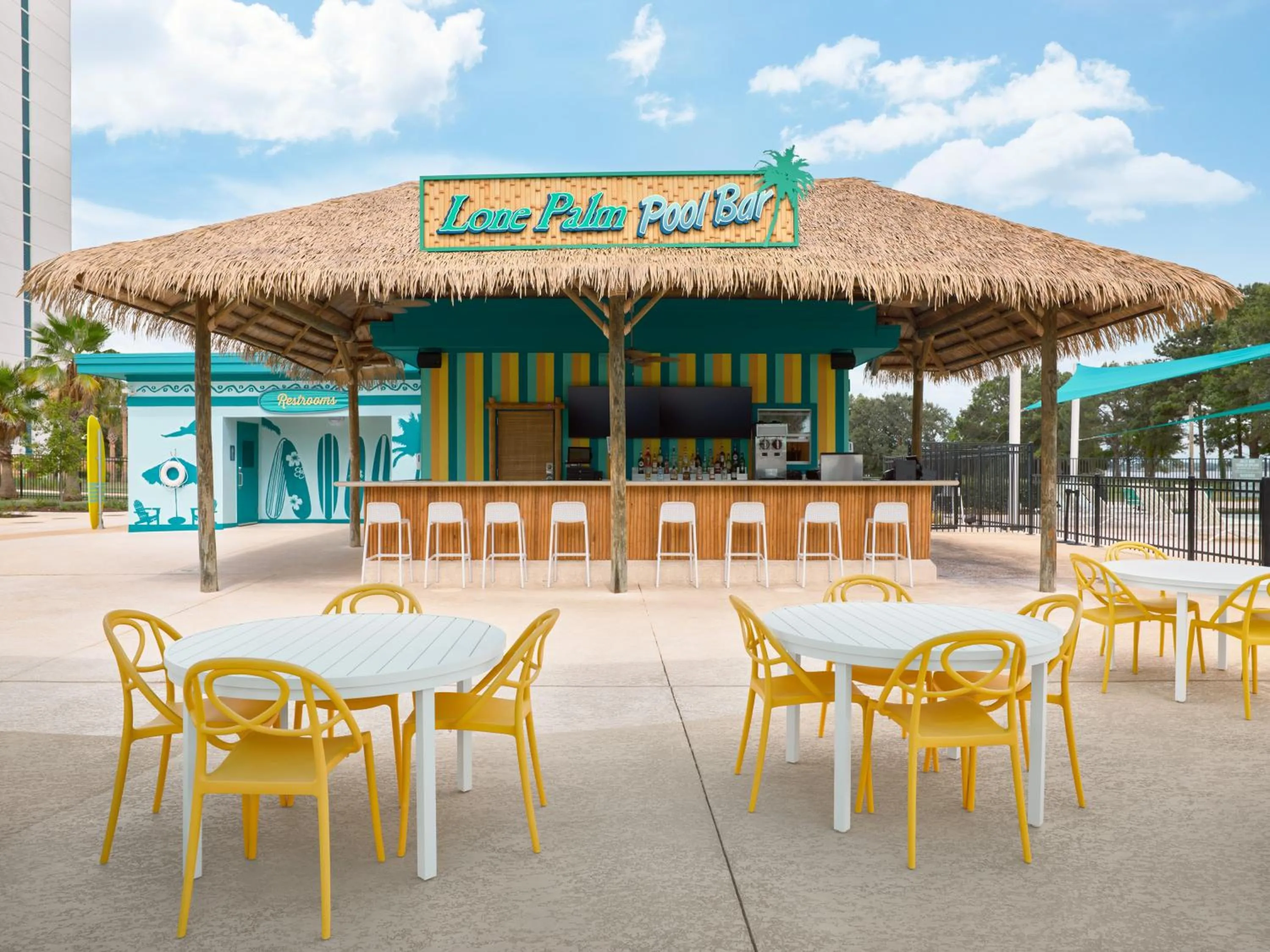 Lounge or bar in Margaritaville Lake Resort, Lake Conroe