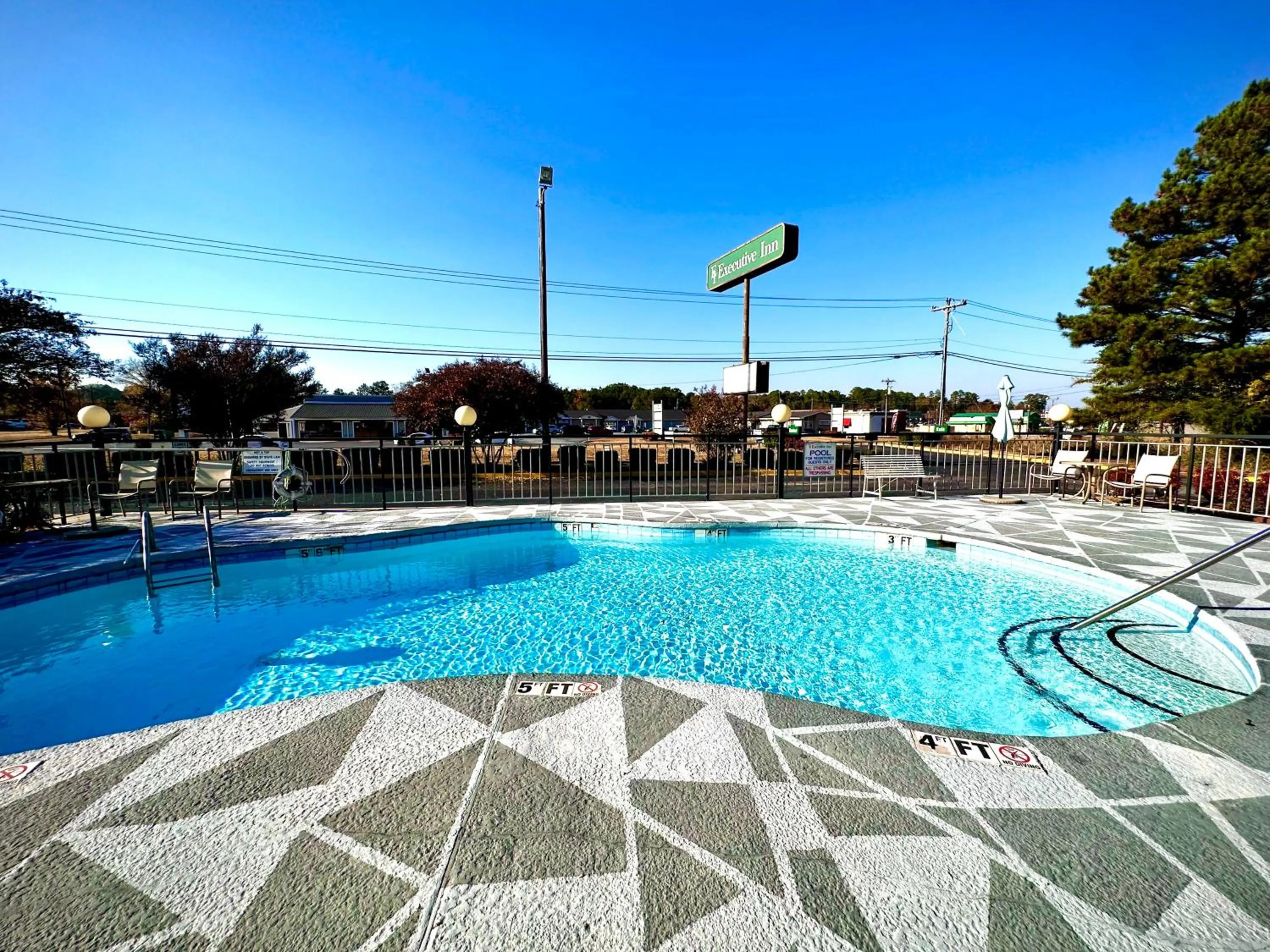 Day in Executive Inn Chester