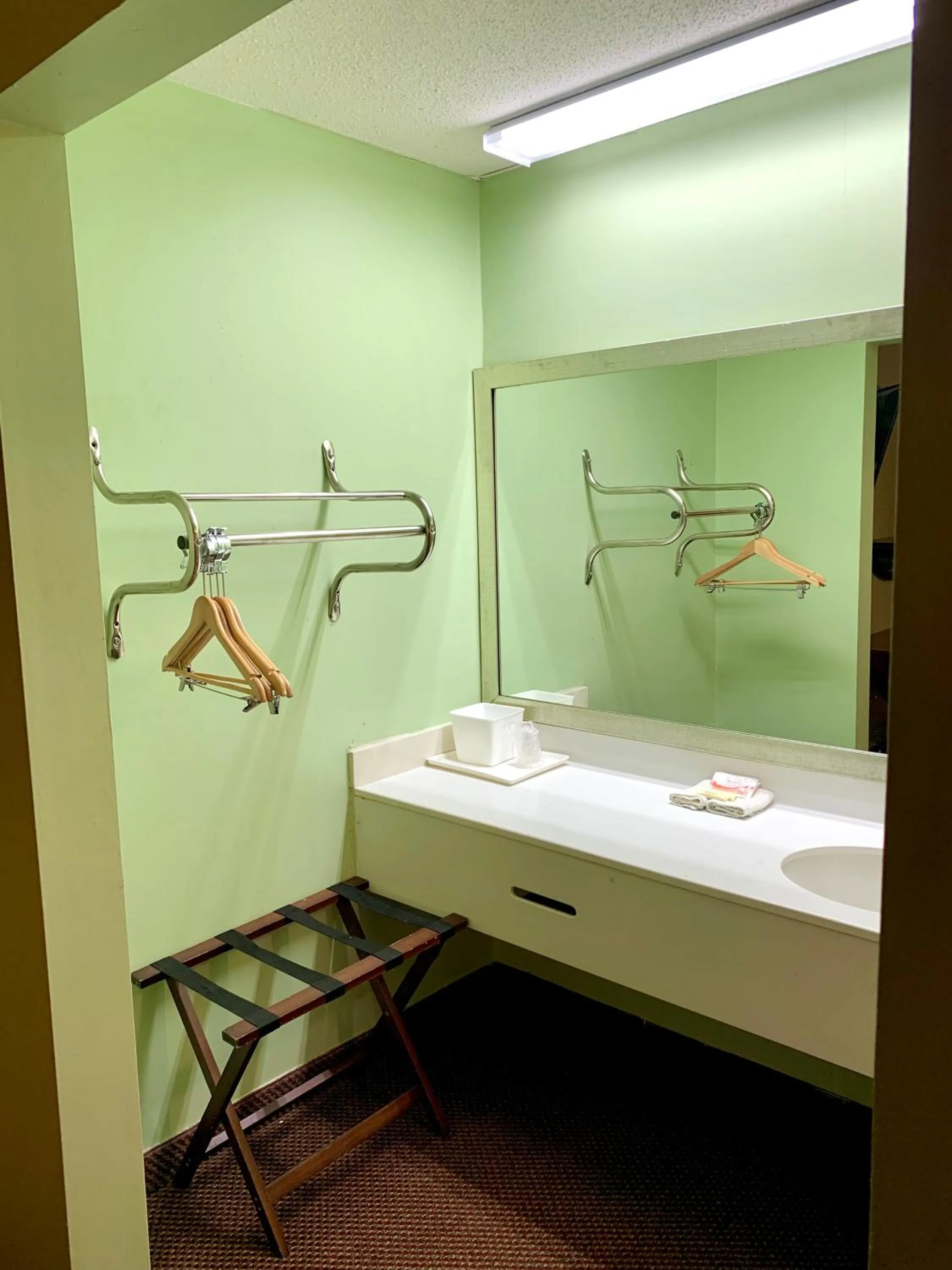 Bathroom in Executive Inn Chester