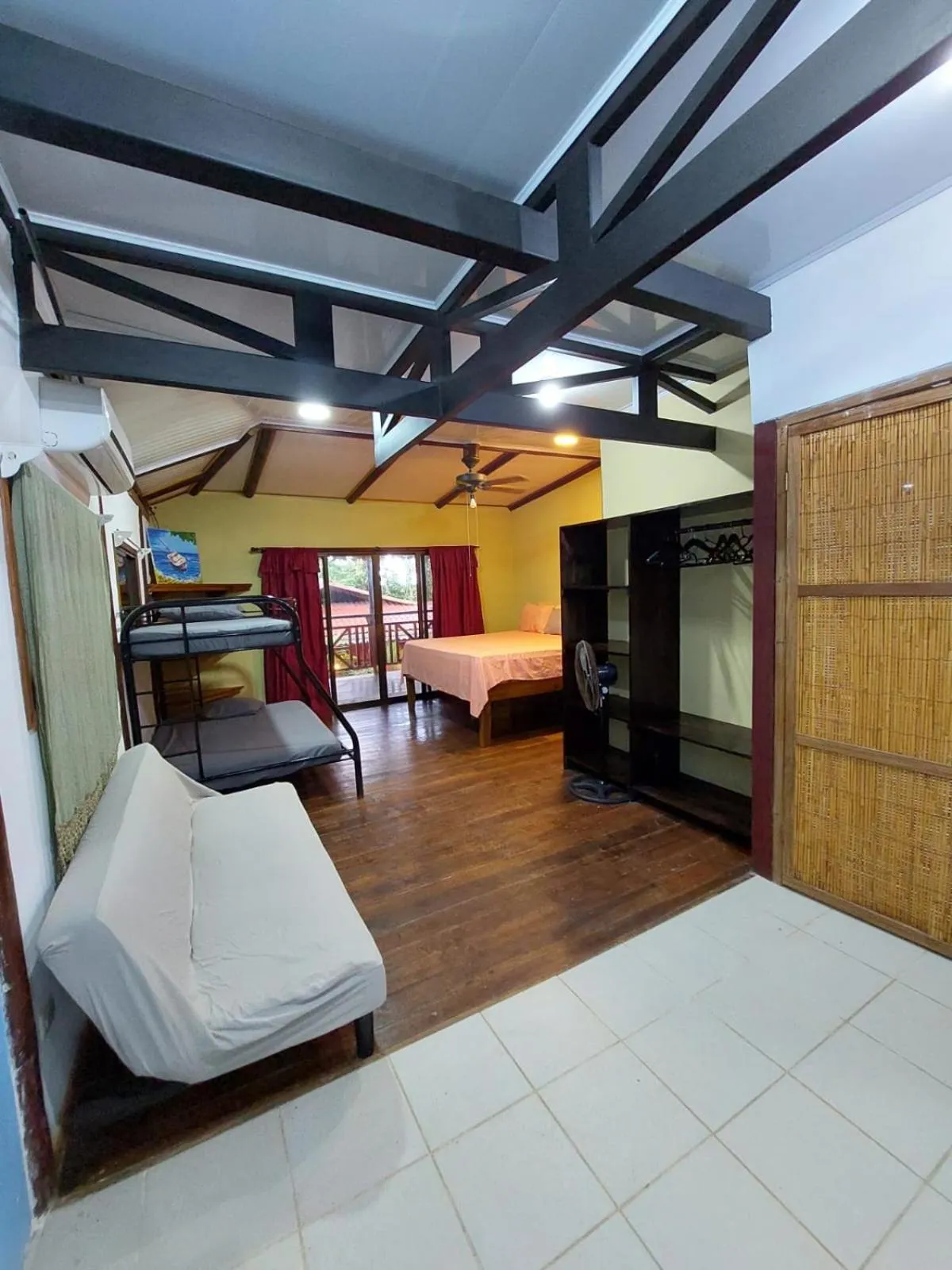 Bedroom in Hotel Casa Vito Beachfront