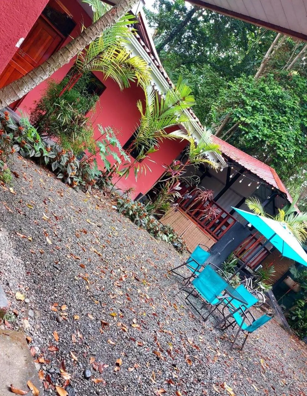 Inner courtyard view in Hotel Casa Vito Beachfront