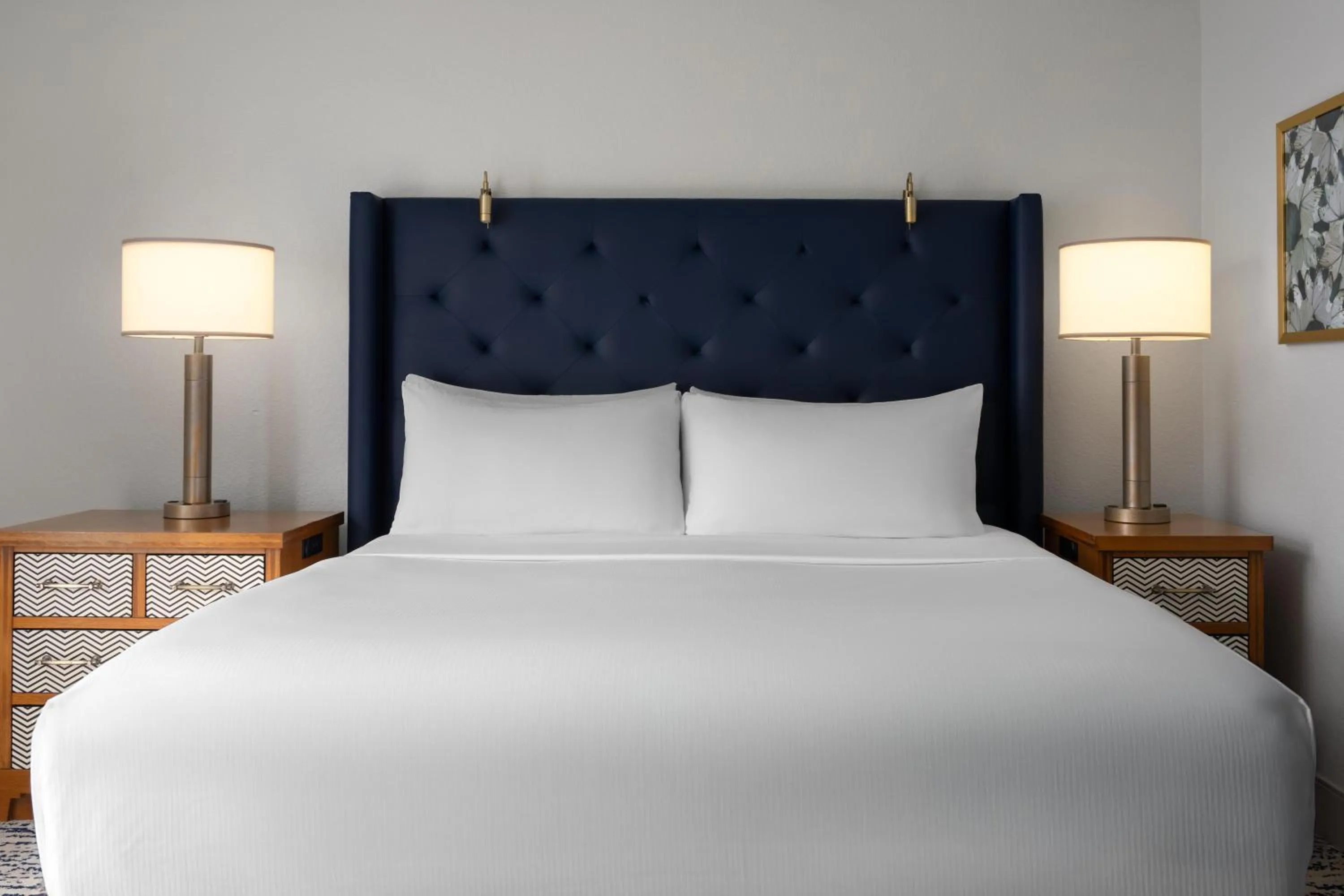 Bed in DoubleTree by Hilton Gainesville