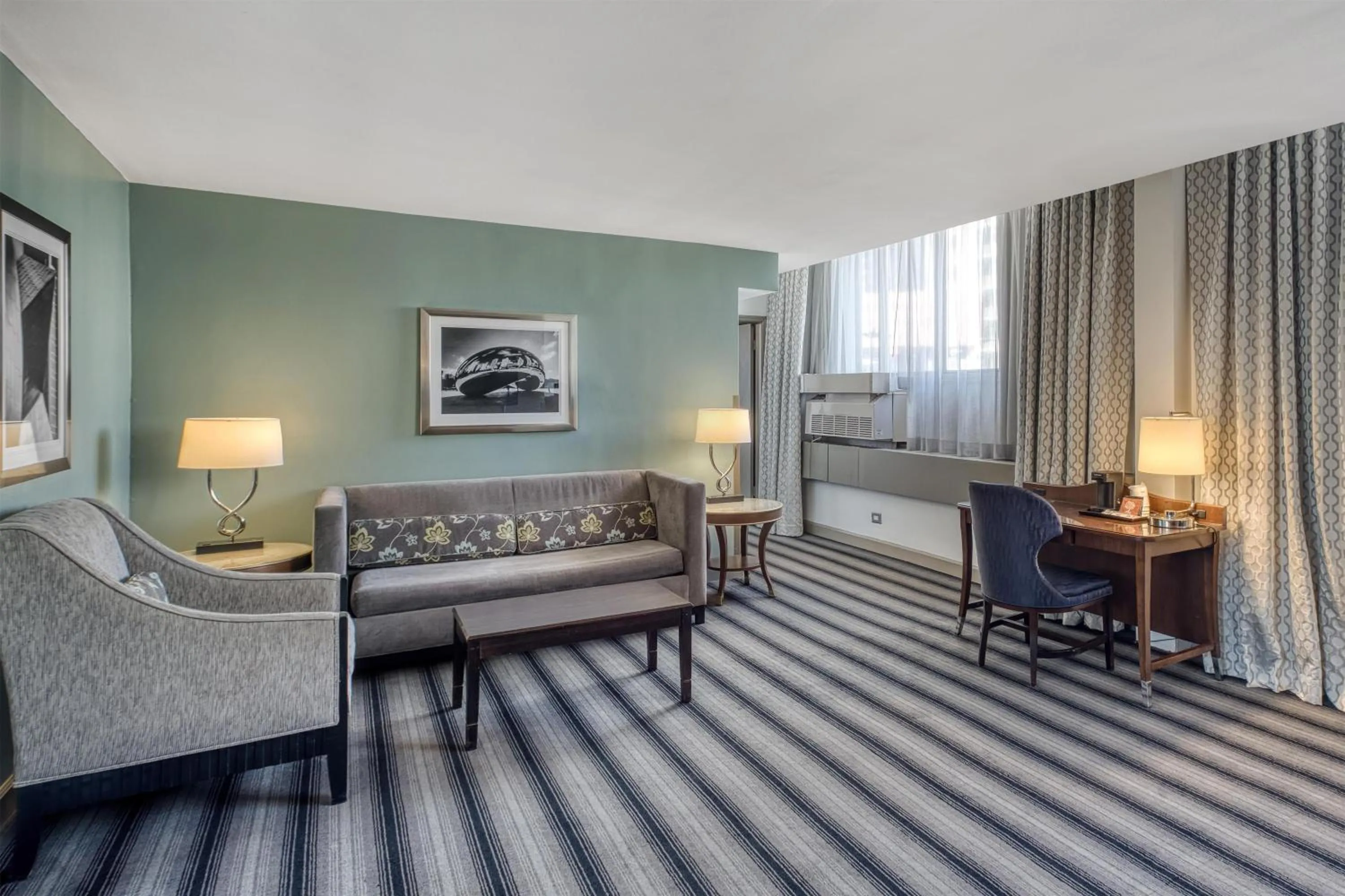 Bedroom, Bed in Best Western Chicago Downtown-River North