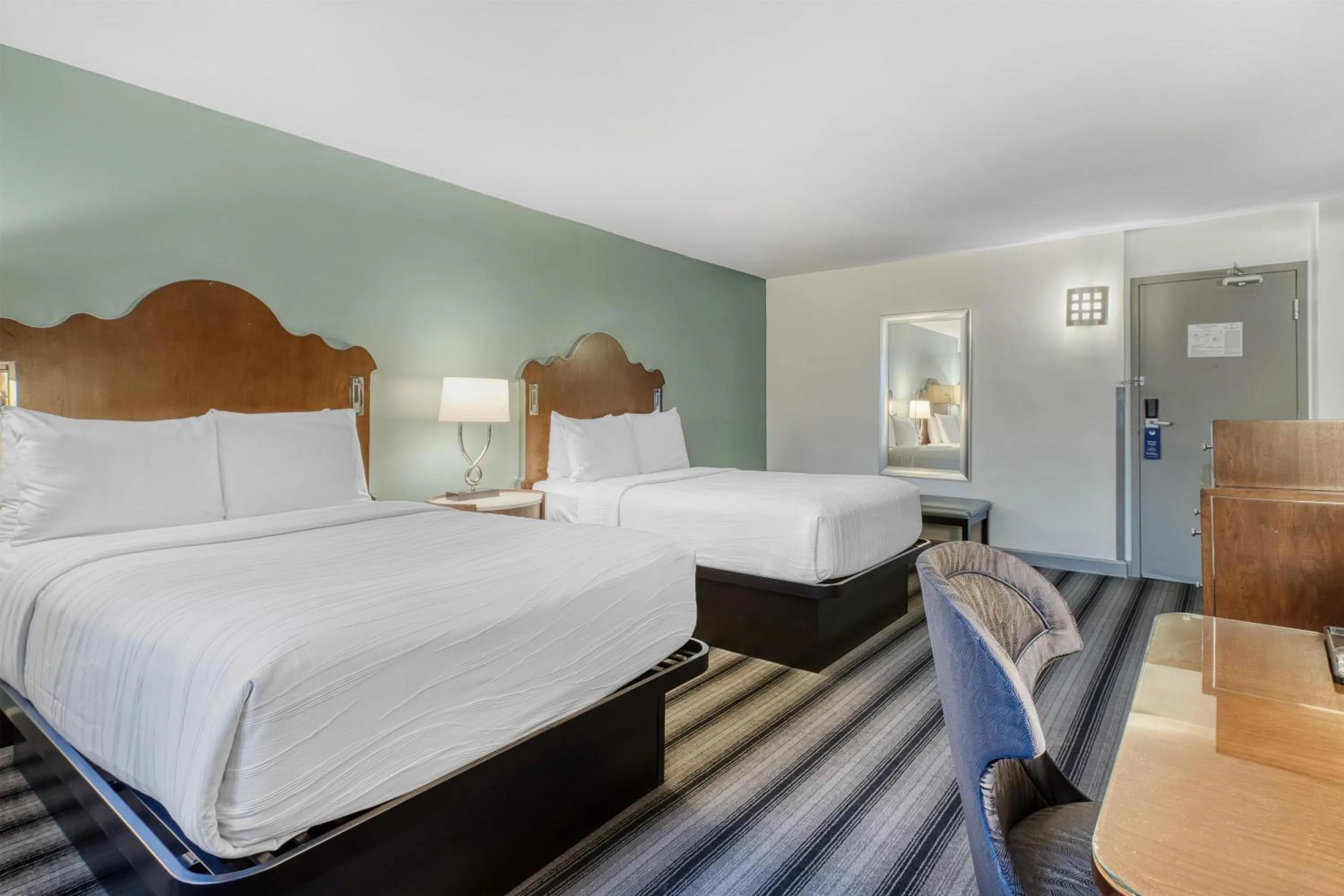 Bedroom, Bed in Best Western Chicago Downtown-River North