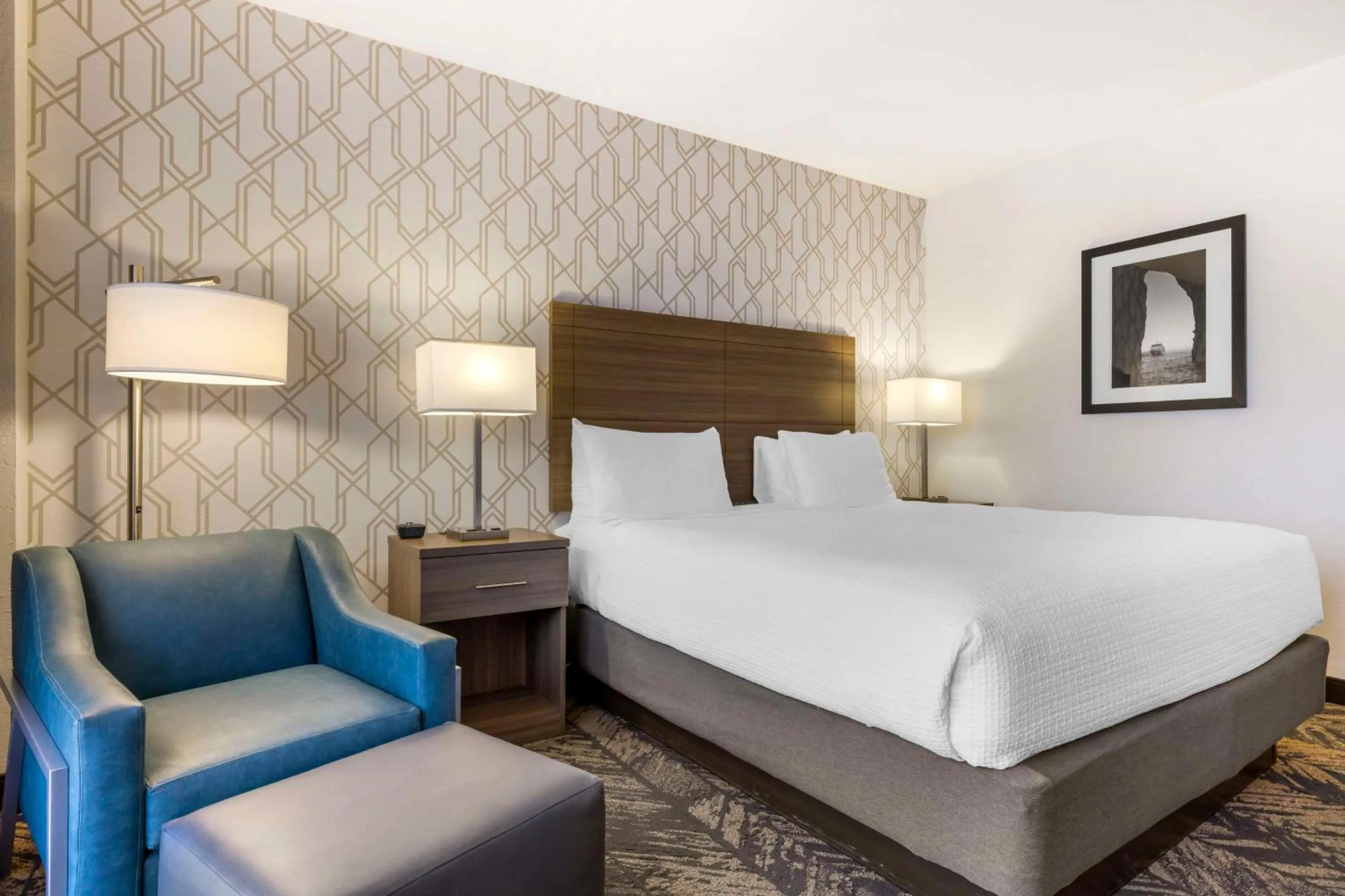 Bedroom, Bed in Best Western Plus Bayside Inn