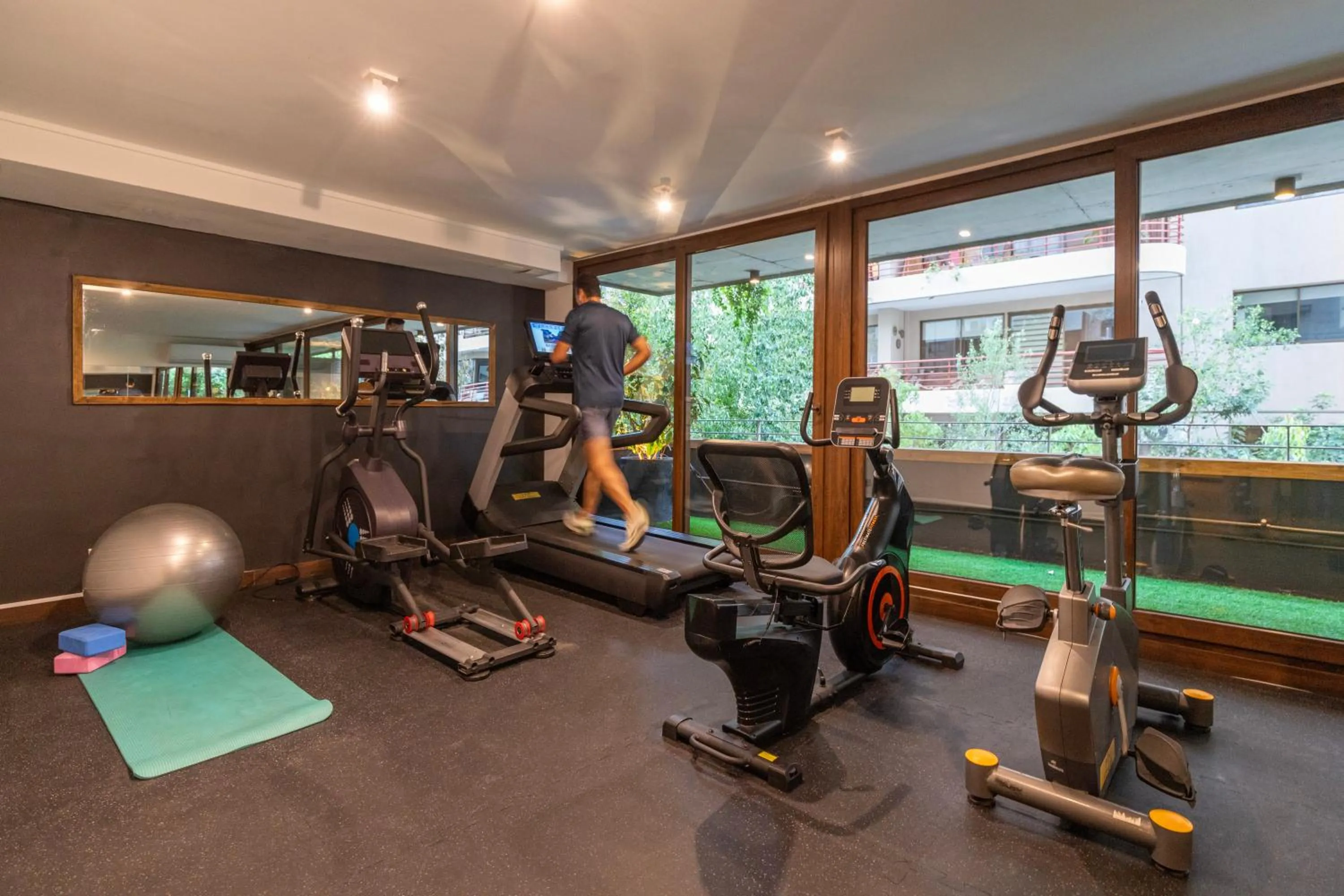 Fitness centre/facilities in The Place