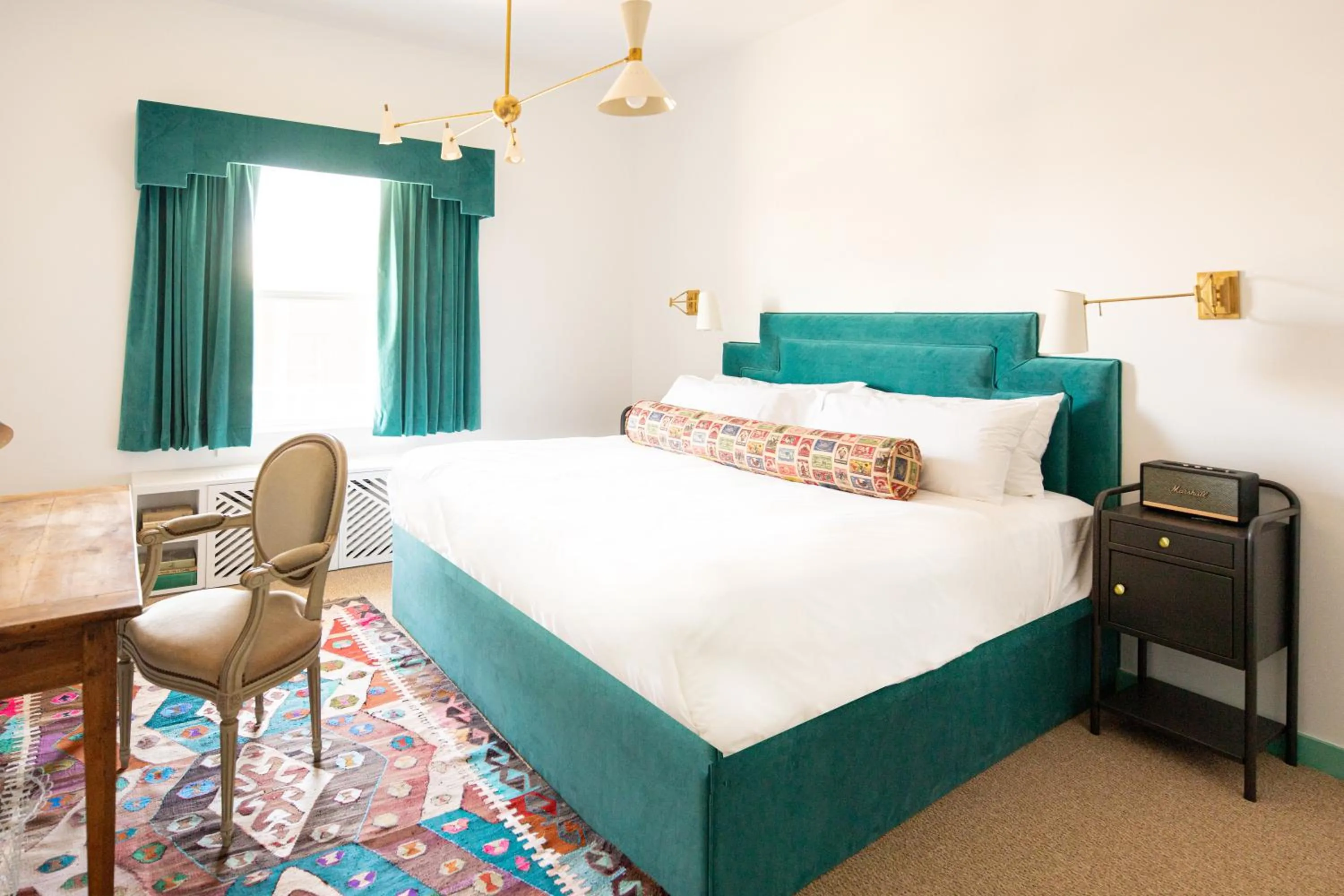 Bed in Bradford House, a Member of Design Hotels