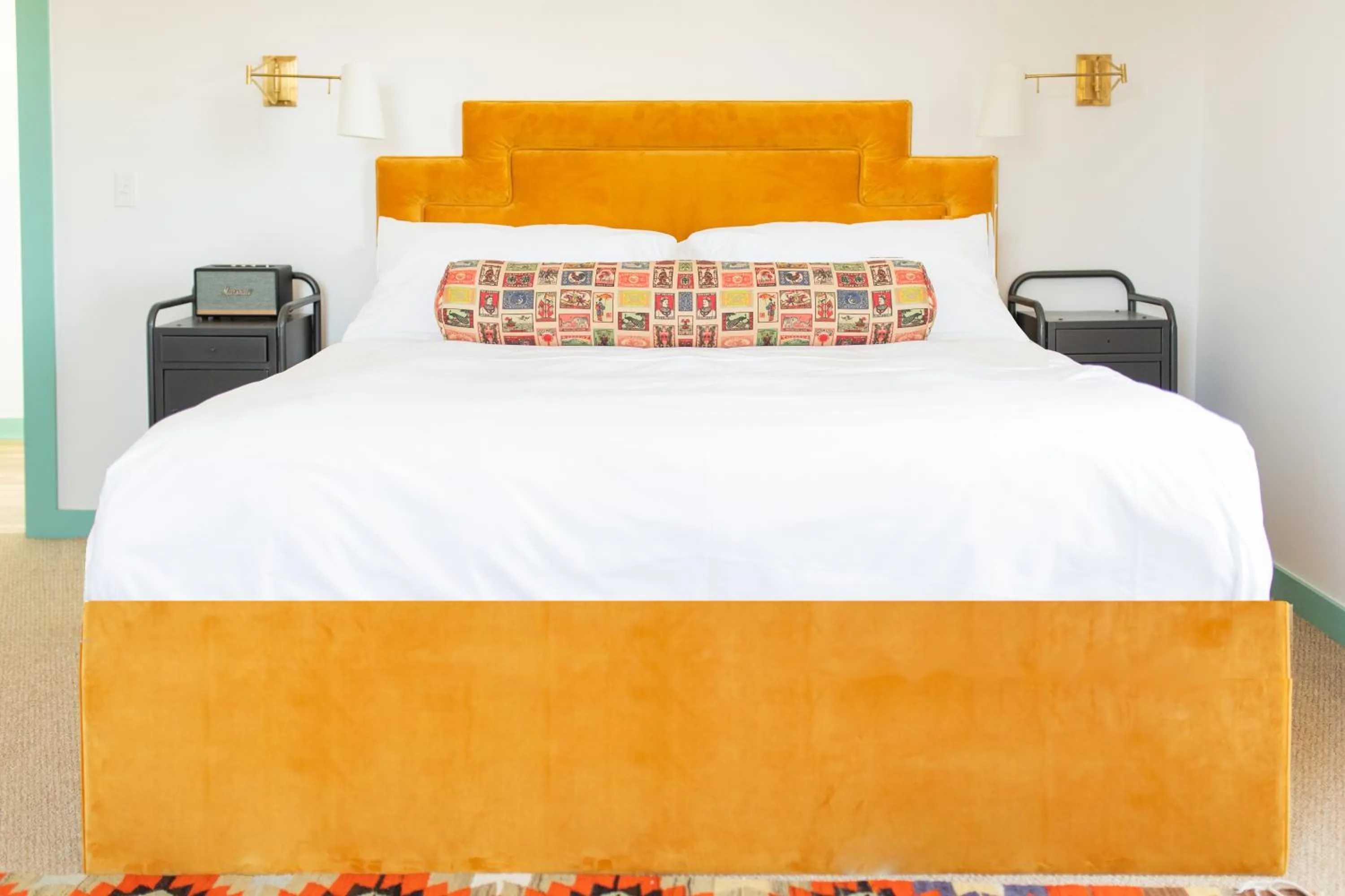 Bed in Bradford House, a Member of Design Hotels