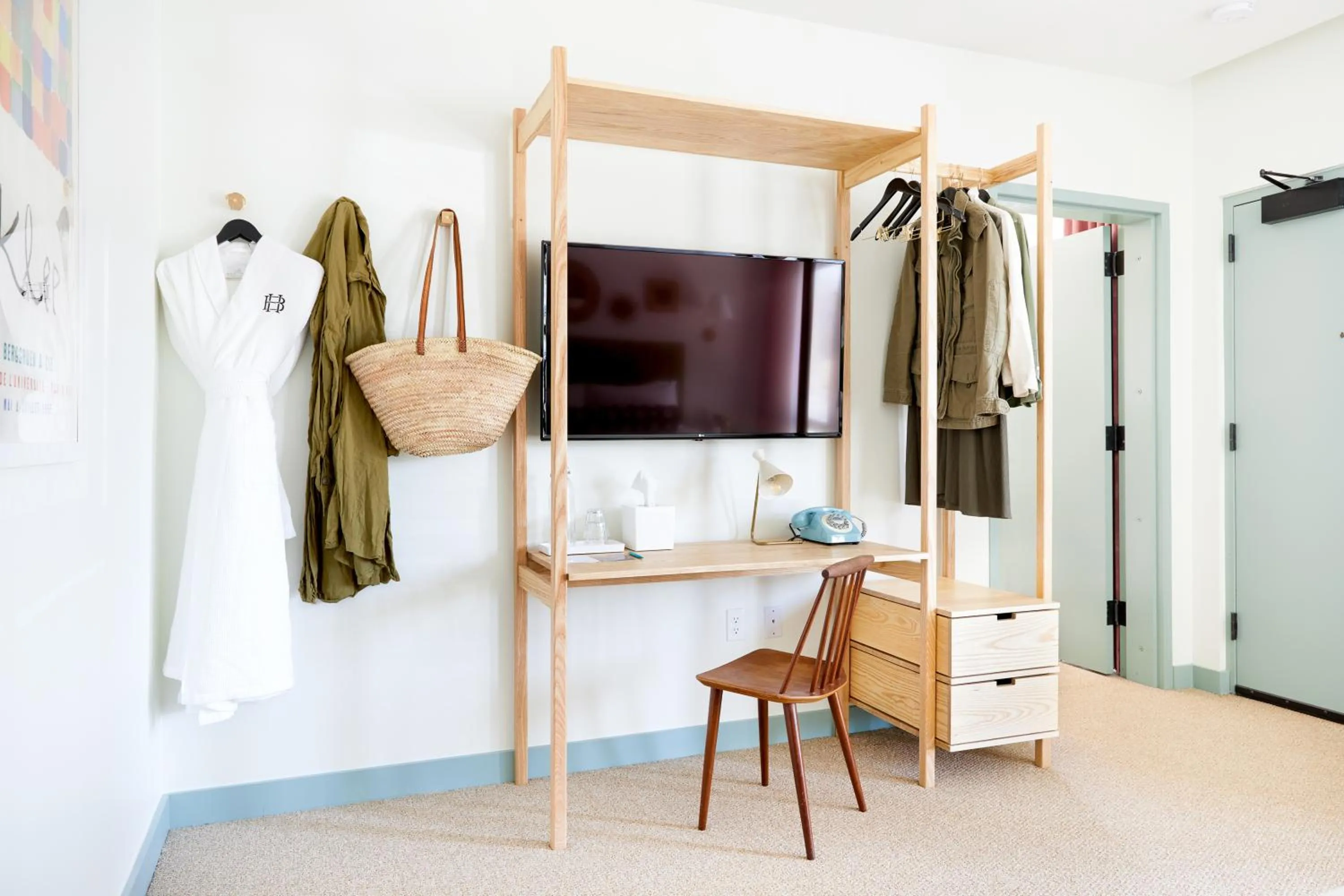 TV and multimedia in Bradford House, a Member of Design Hotels