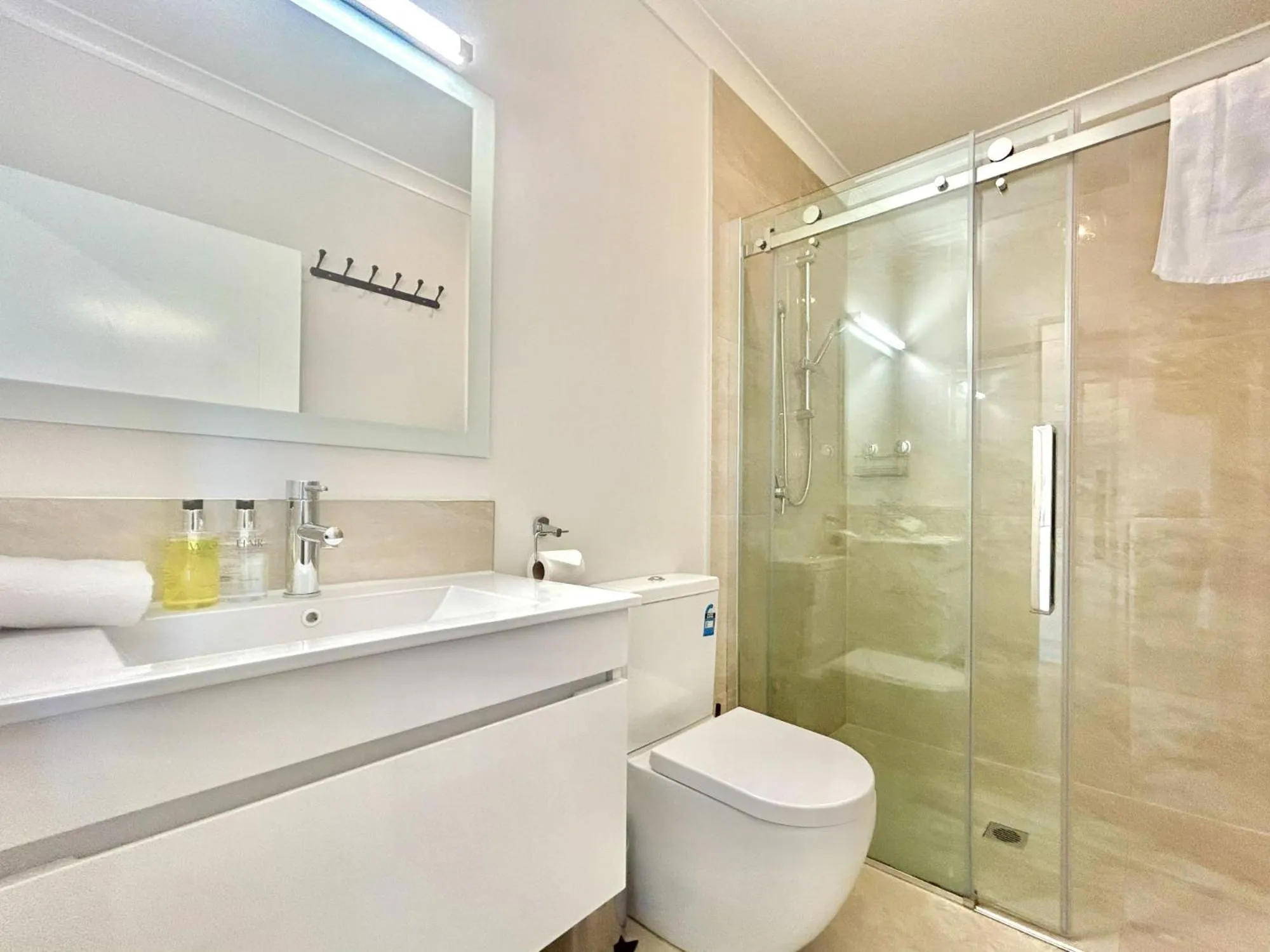 Bathroom in Matariki Star