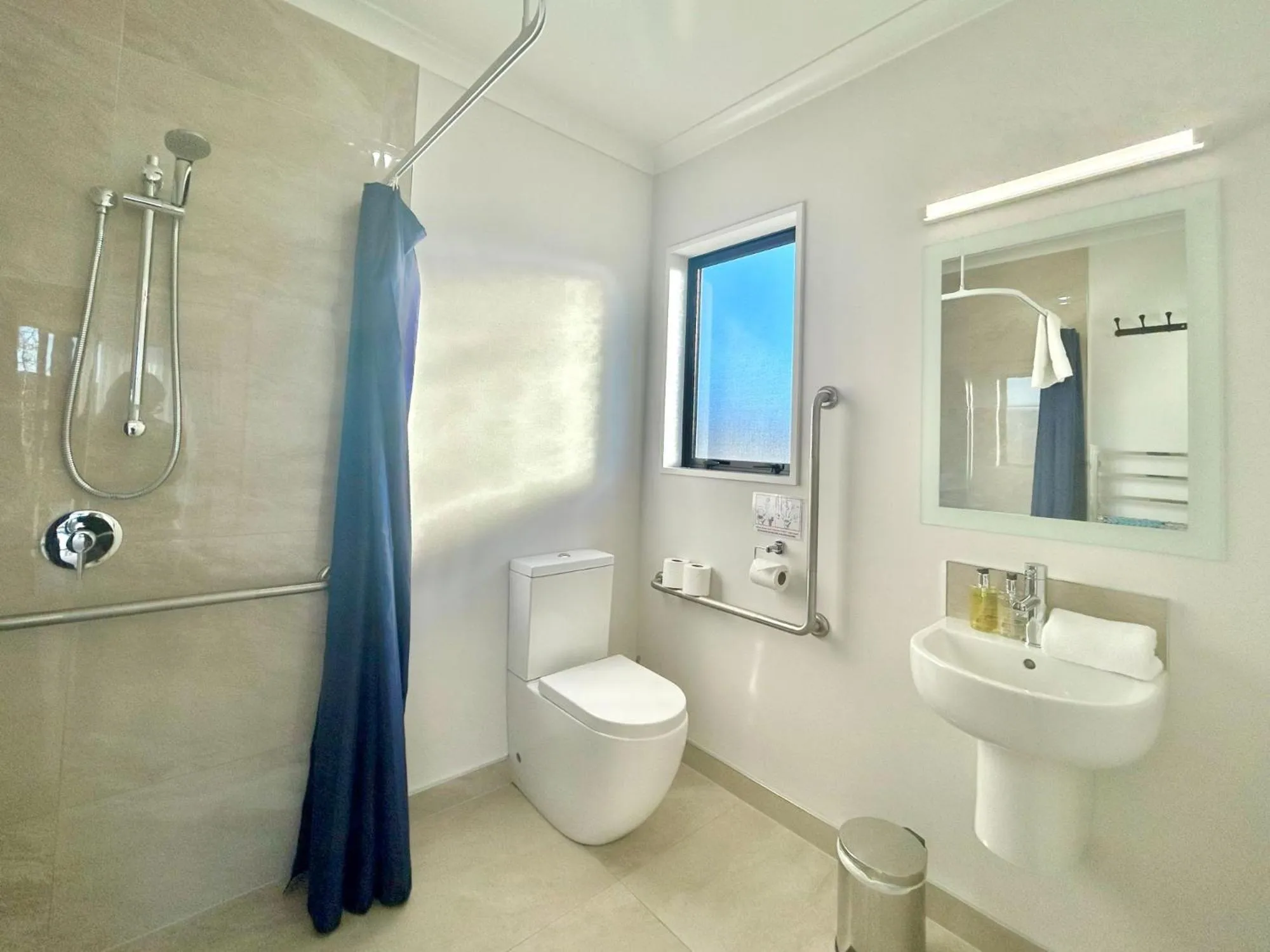 Bathroom in Matariki Star