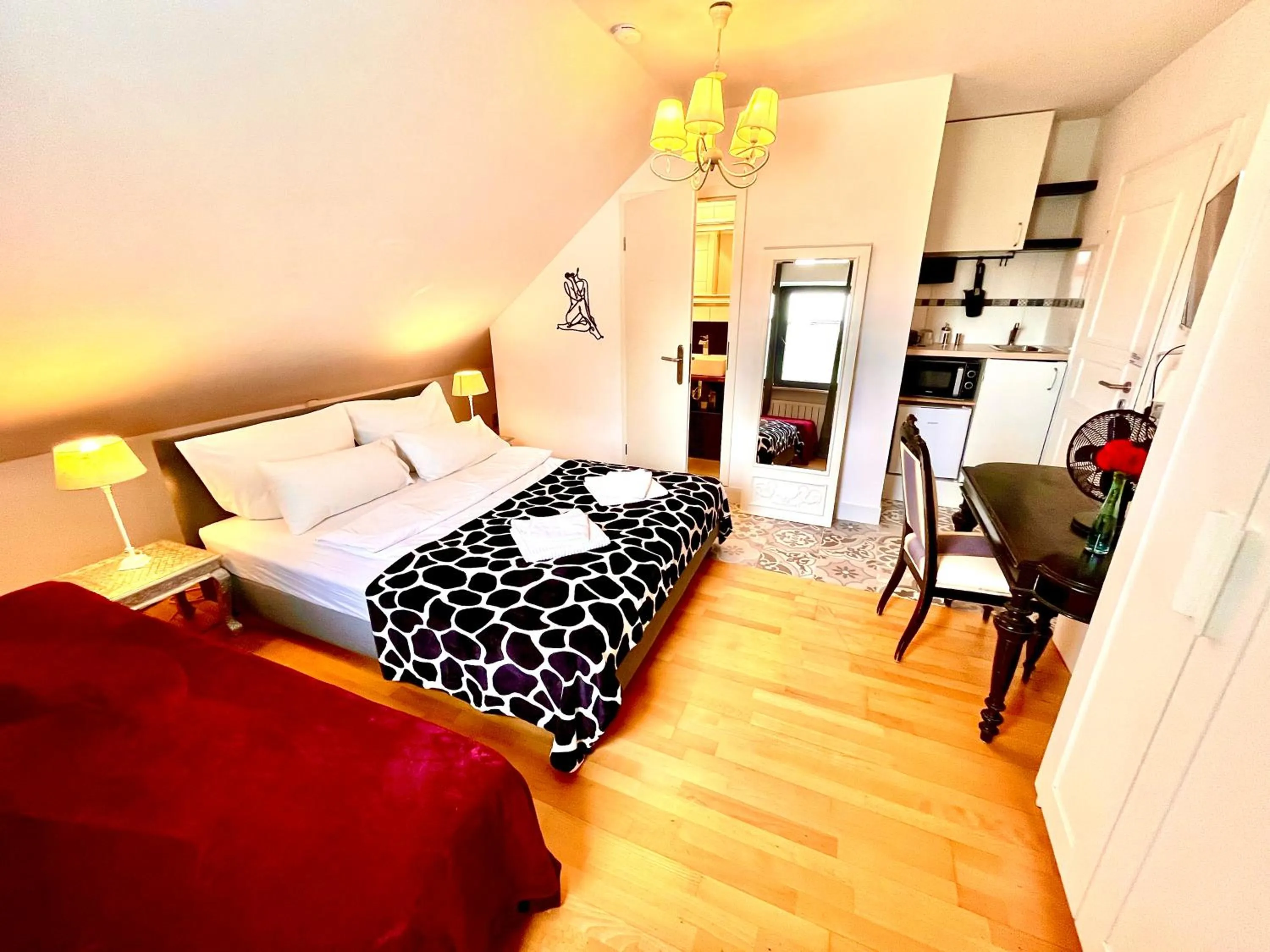 Bed in VILLA ORCHARD Frankfurt