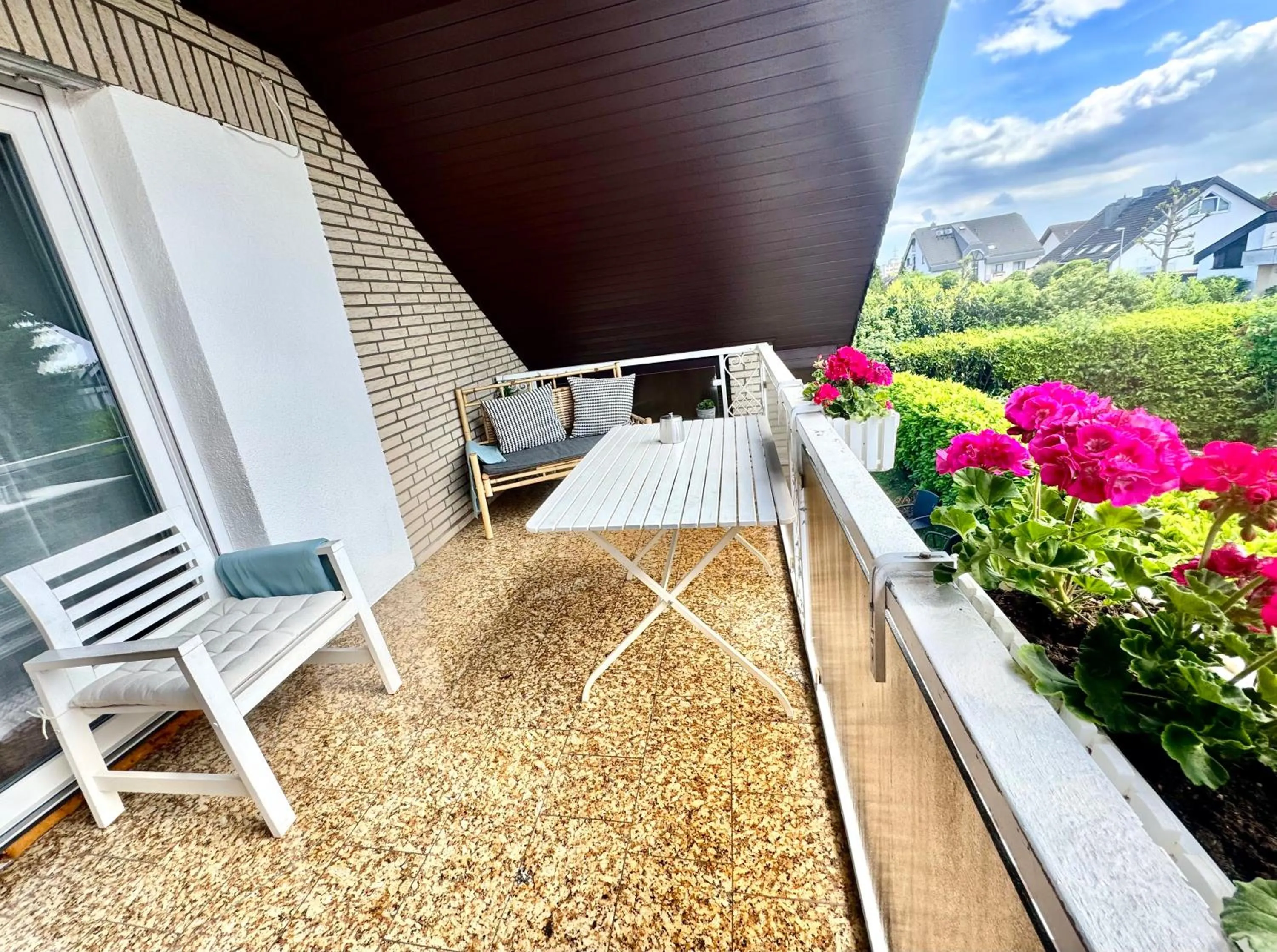 VILLA ORCHARD Frankfurt