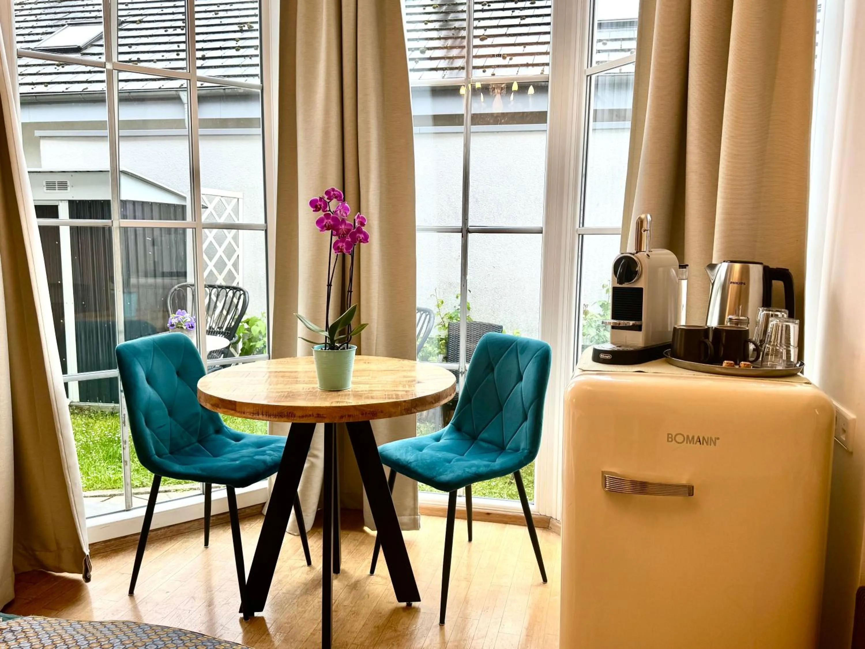 VILLA ORCHARD Frankfurt