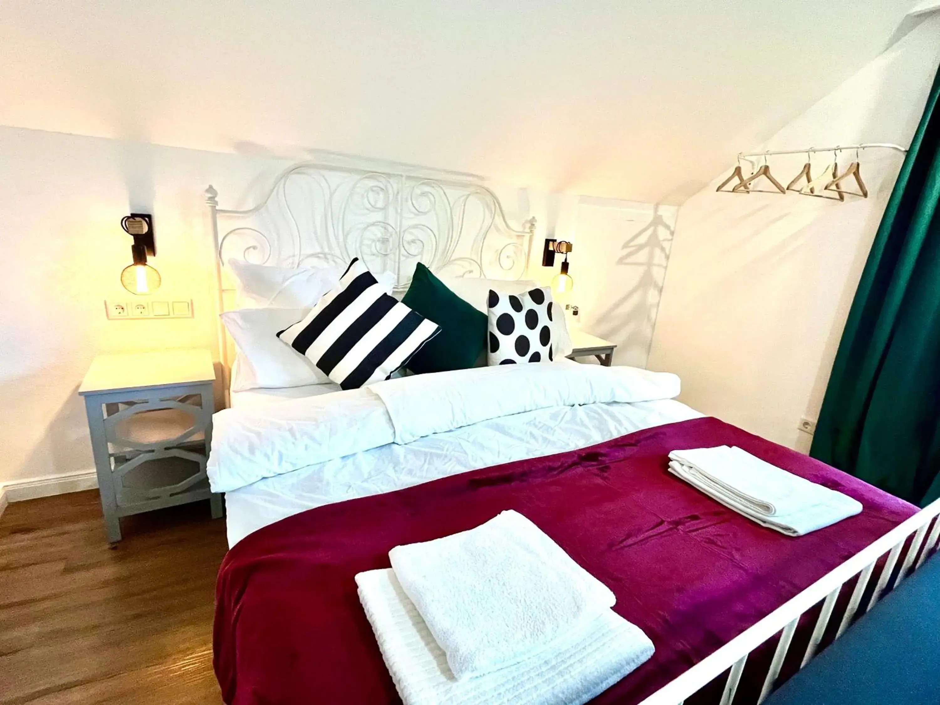 Studio with Balcony in VILLA ORCHARD Frankfurt Studio with Balcony in VILLA ORCHARD Frankfurt