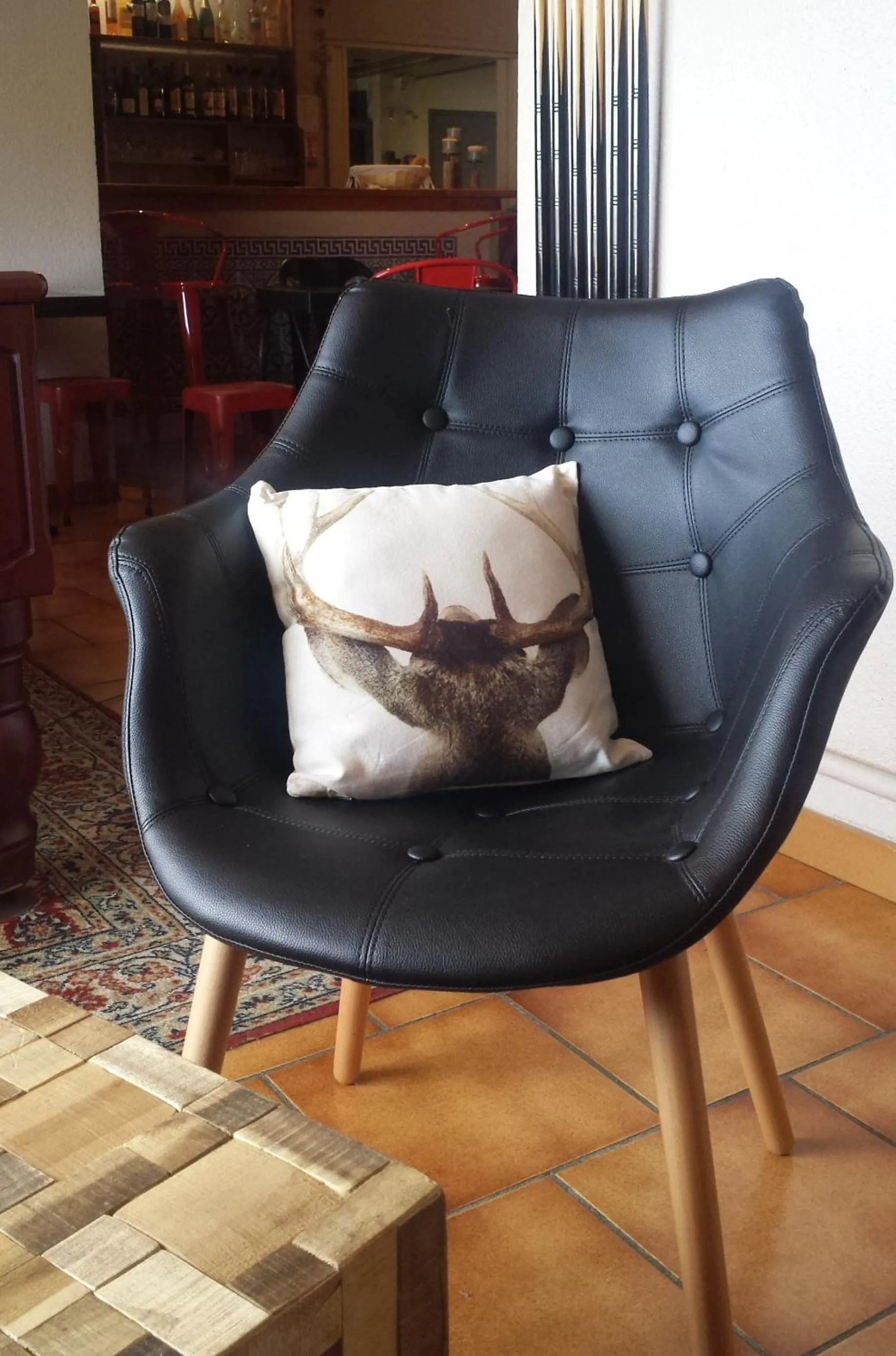 Billiard in Hôtel Yaka