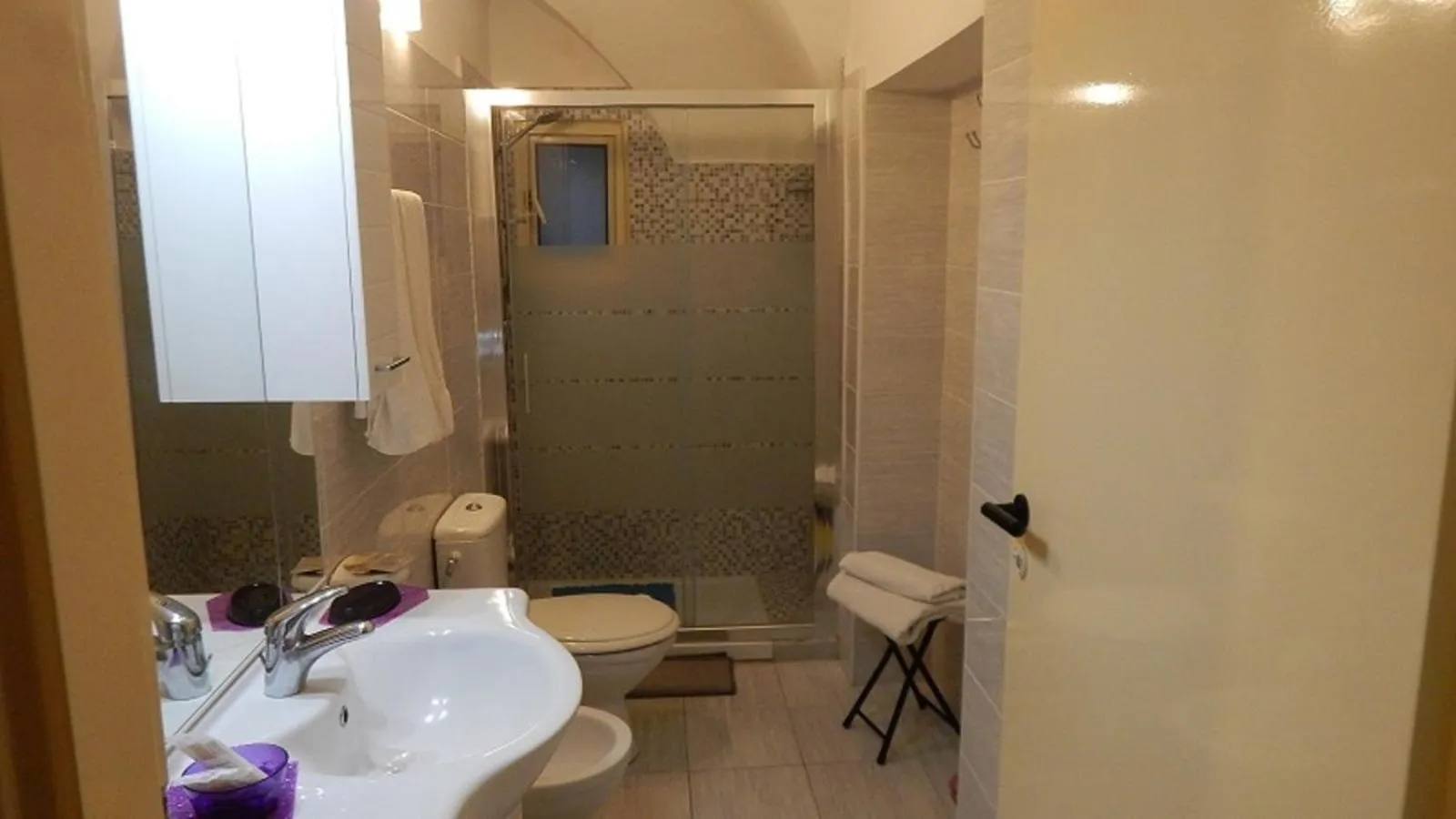 Bathroom in Albatro Rooms