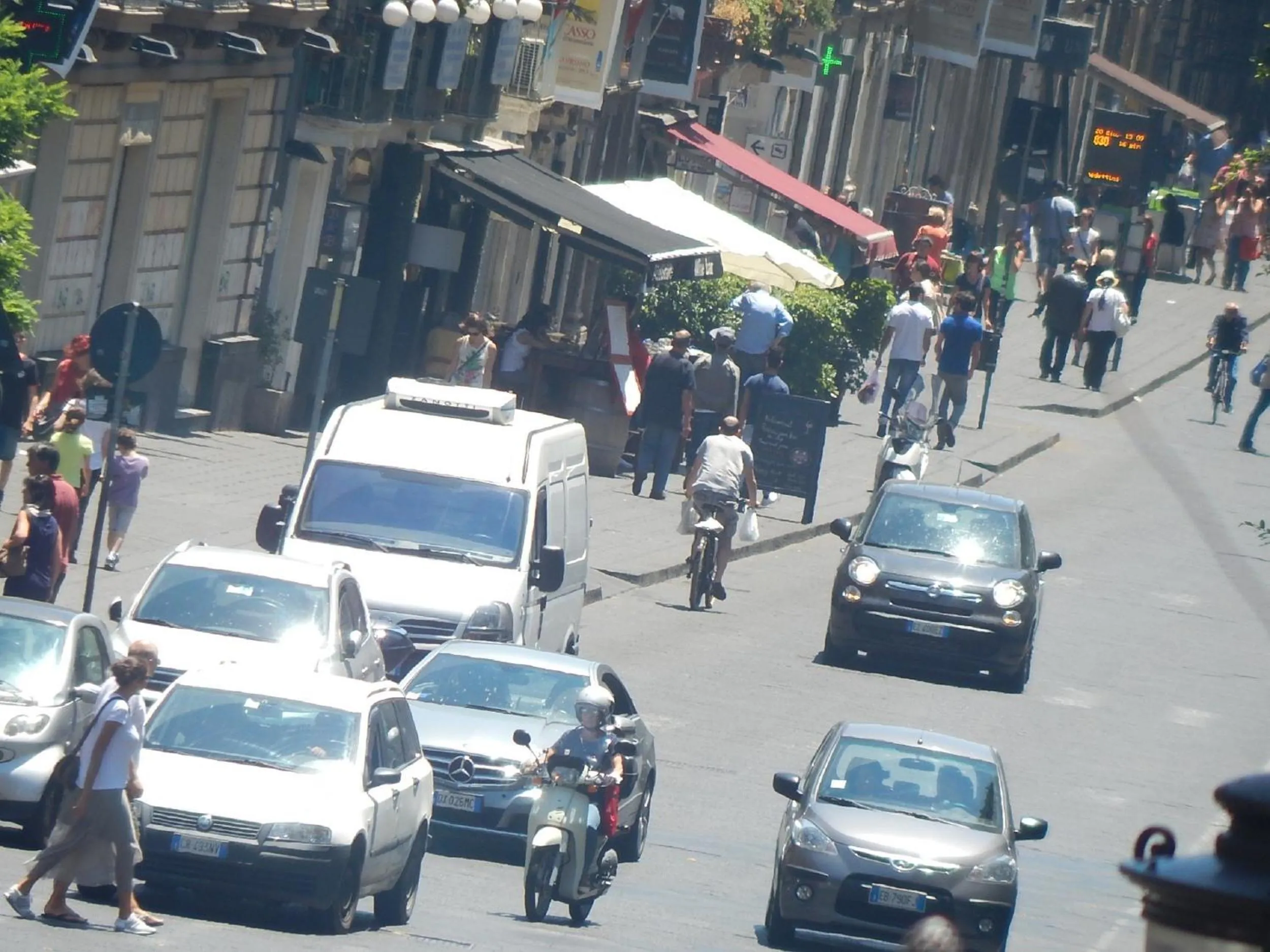 Street view in Albatro Rooms