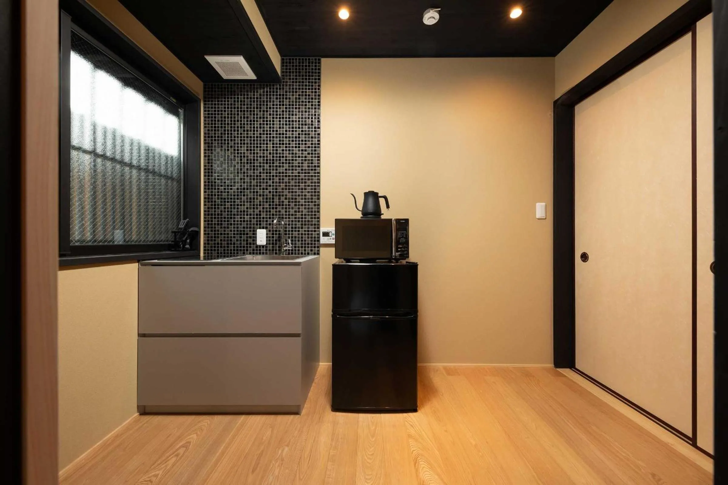 Kitchen or kitchenette in Kanade Kujoaketachobettei