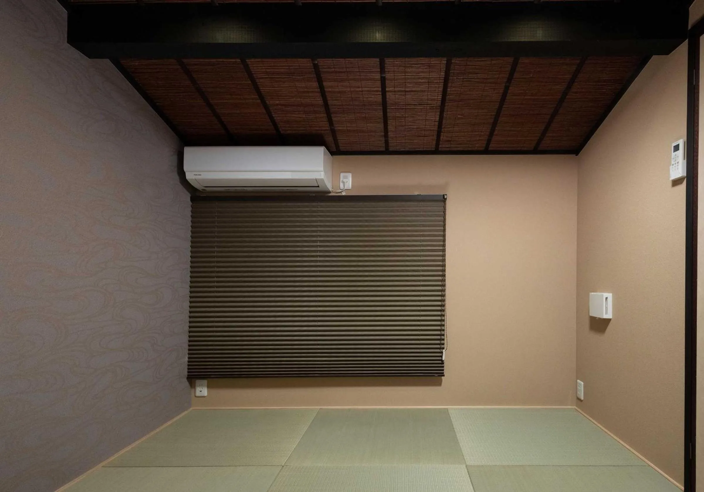 Photo of the whole room in Kanade Kujoaketachobettei