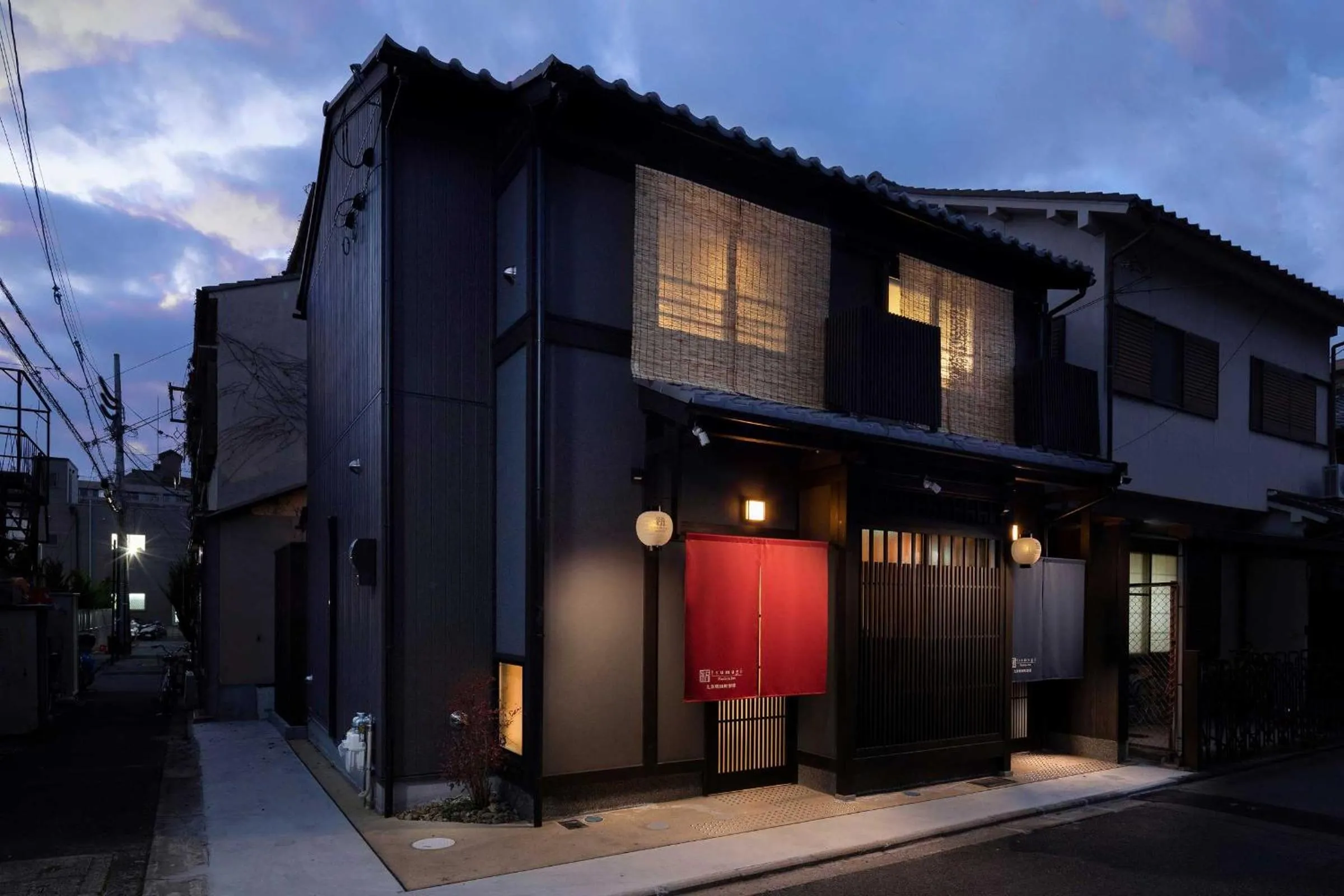 Property building in Kanade Kujoaketachobettei