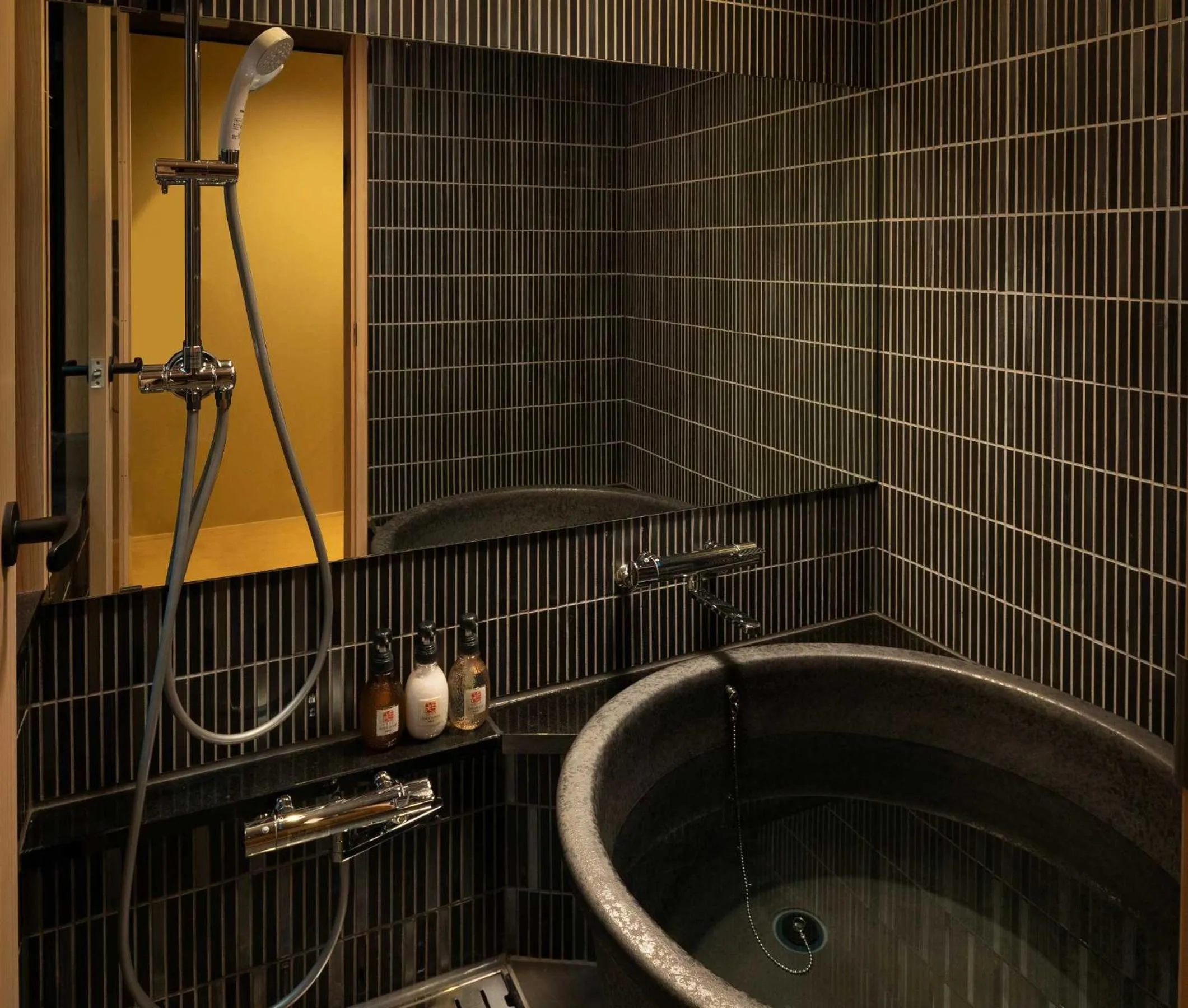 Bathroom in Kanade Kujoaketachobettei