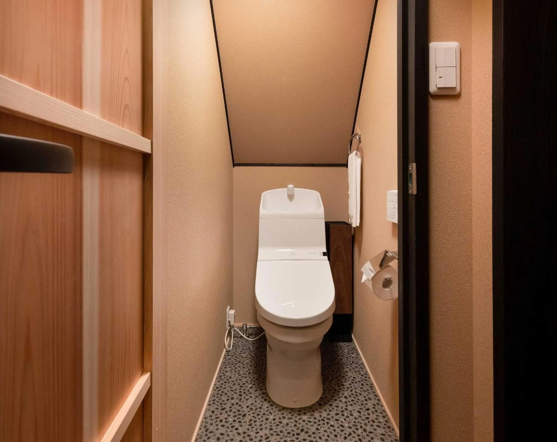 Bathroom in Kanade Kujoaketachobettei