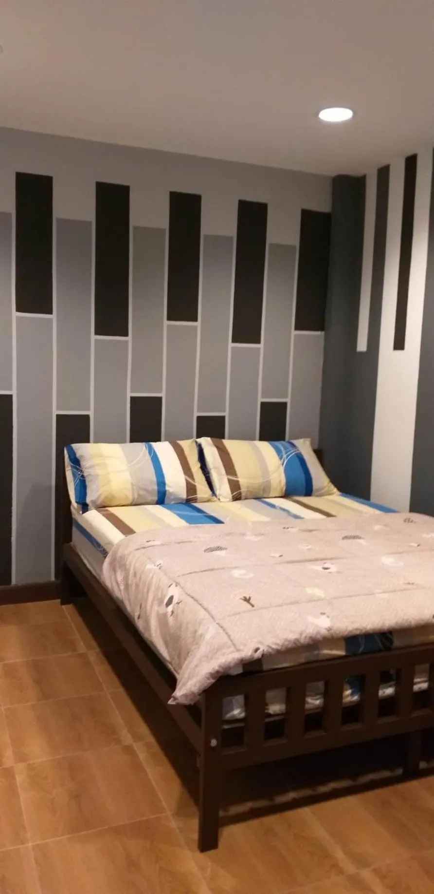 Bed in Benjamas hostels