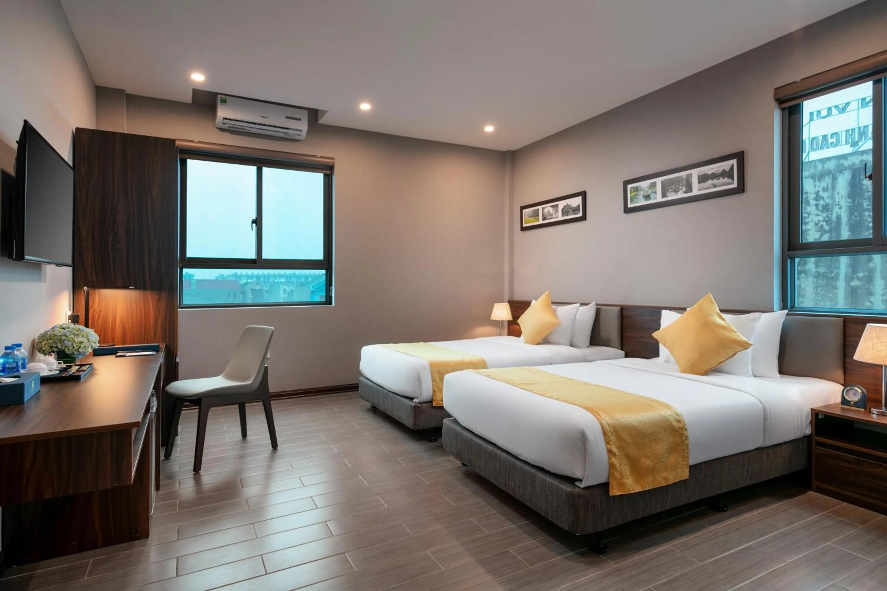 Photo of the whole room, Bed in Golden Season Hotel