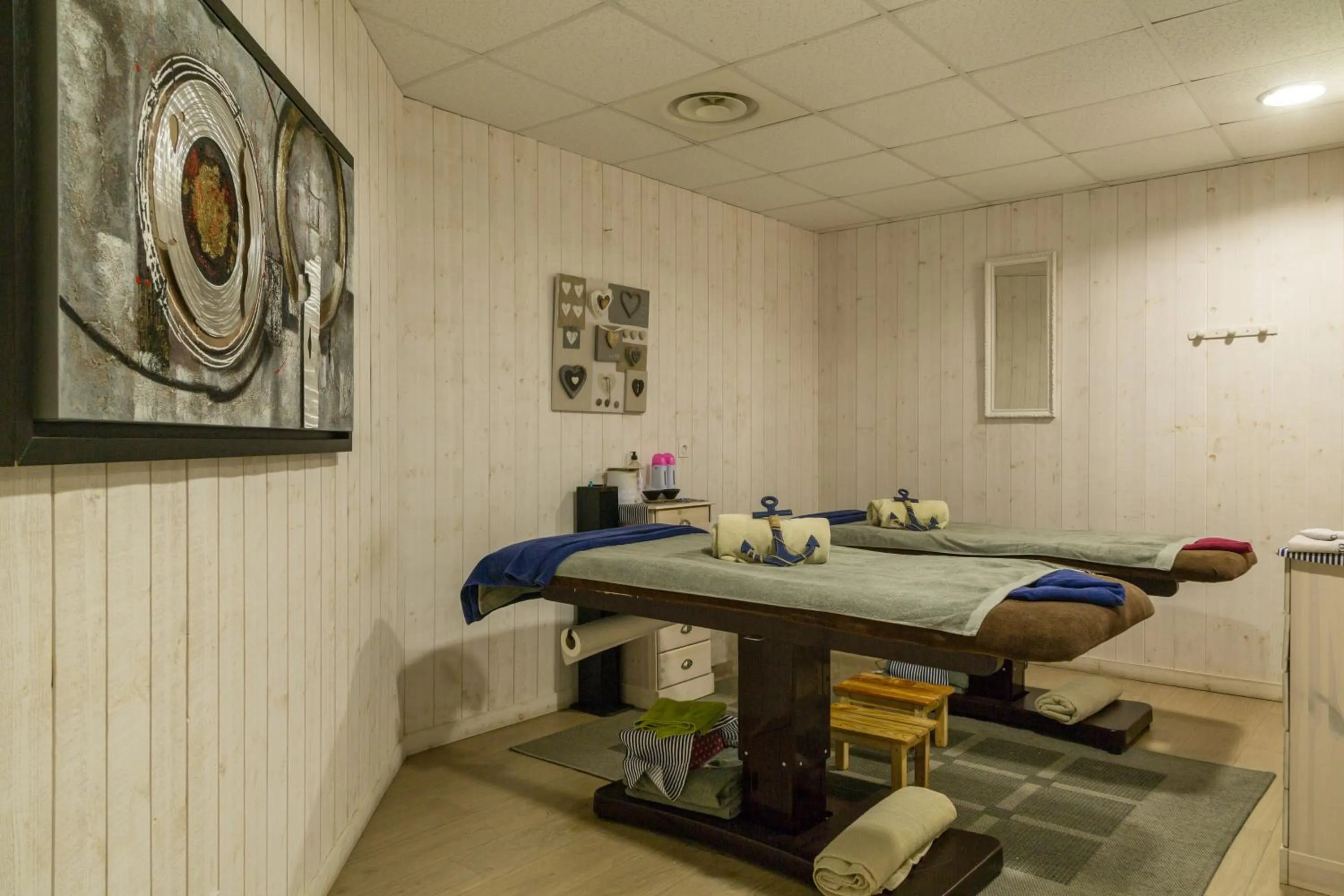 Massage in Relax Hôtel Beuzeville Honfleur