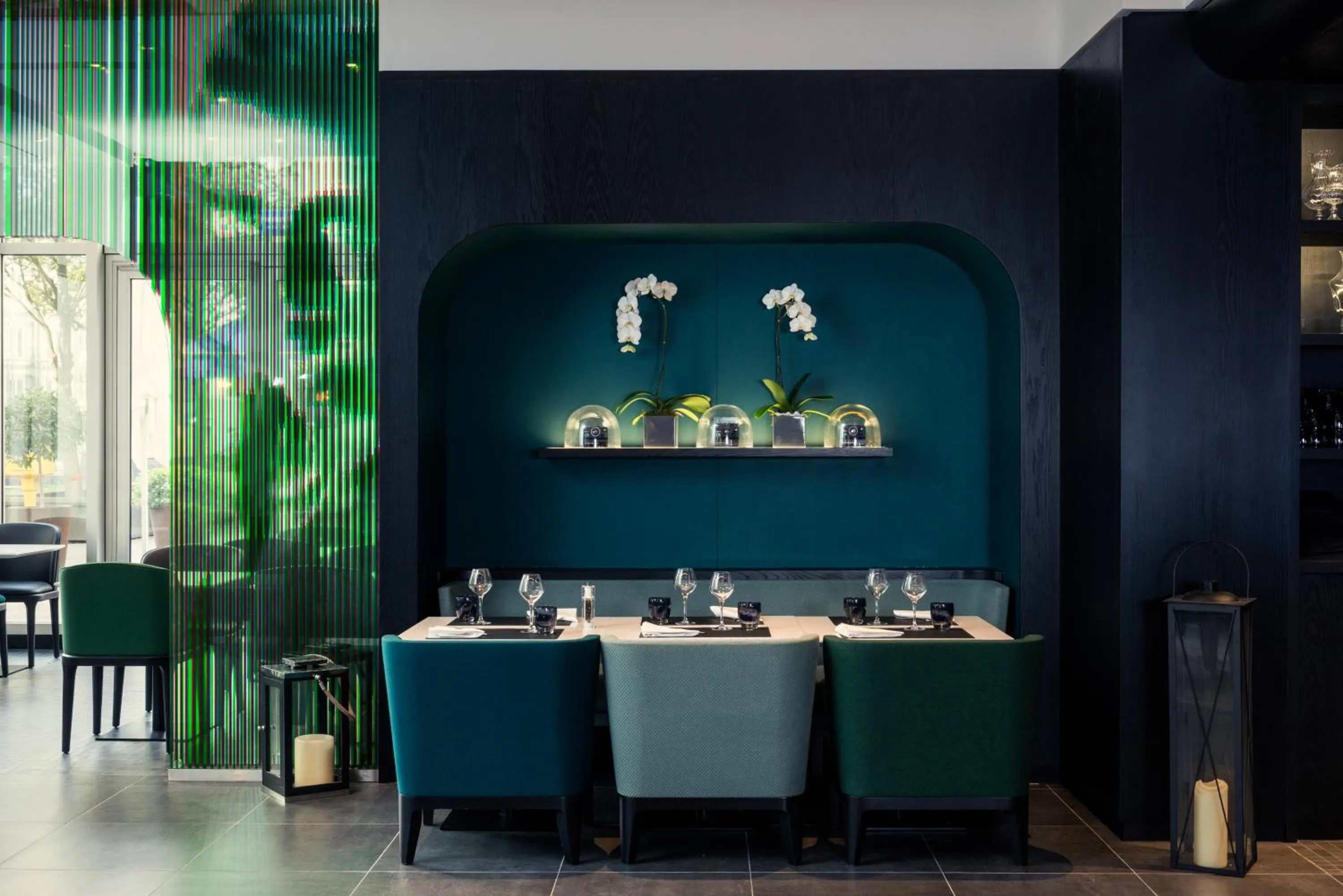 Restaurant/places to eat in AppartHotel Mercure Paris Boulogne