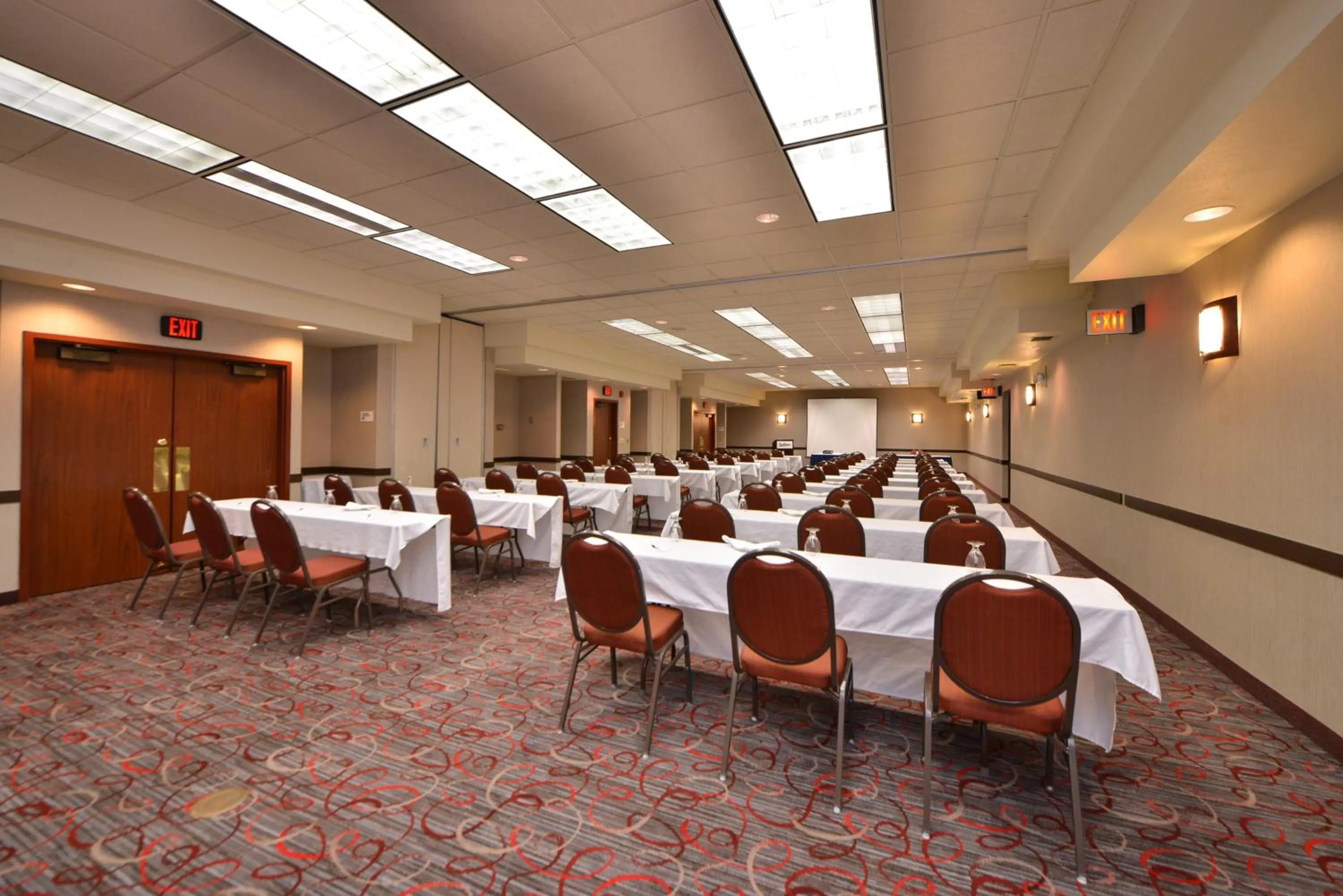 Banquet/Function facilities in Radisson Hotel Madison