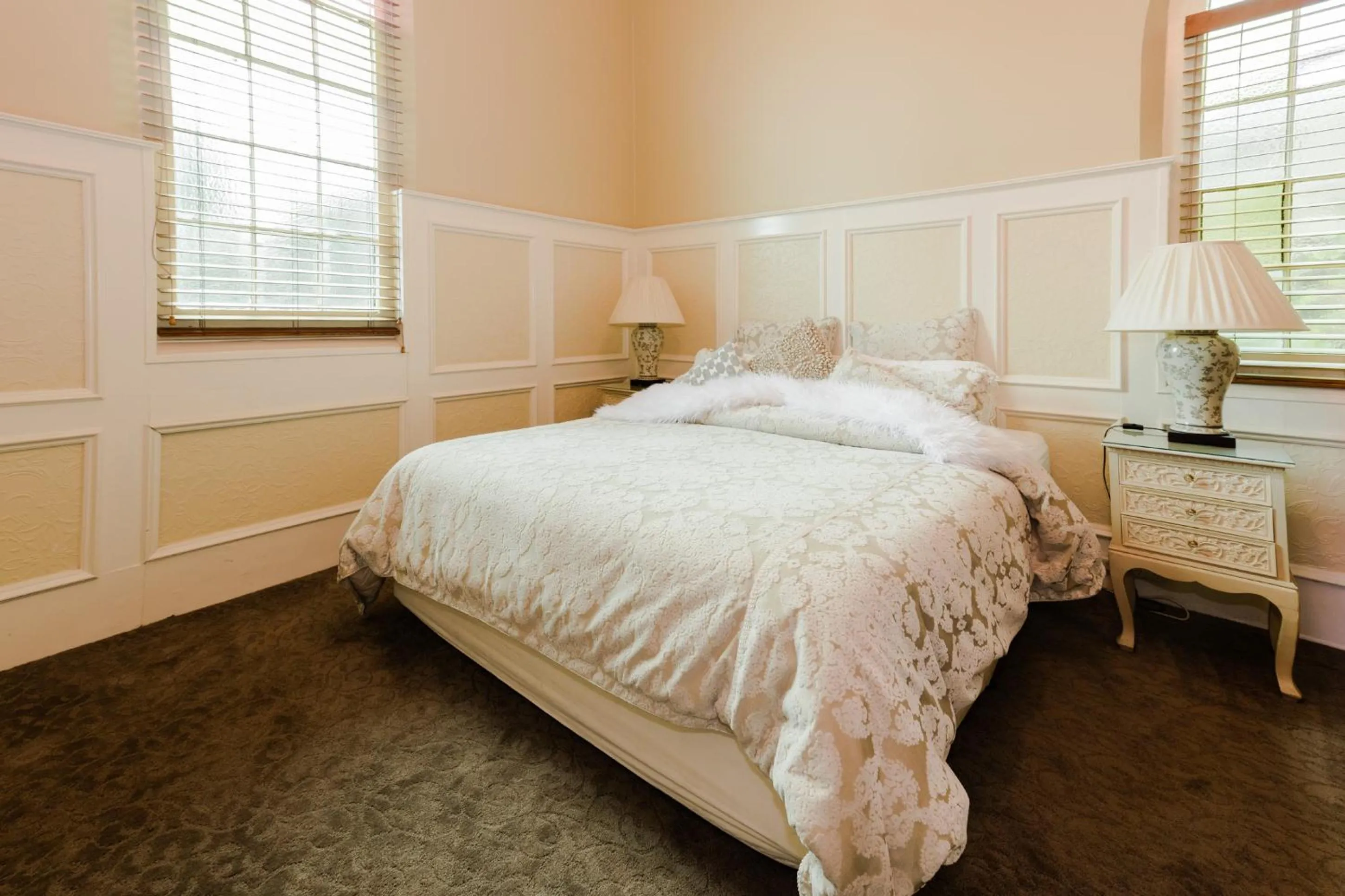 Castlemaine Colonial Motel