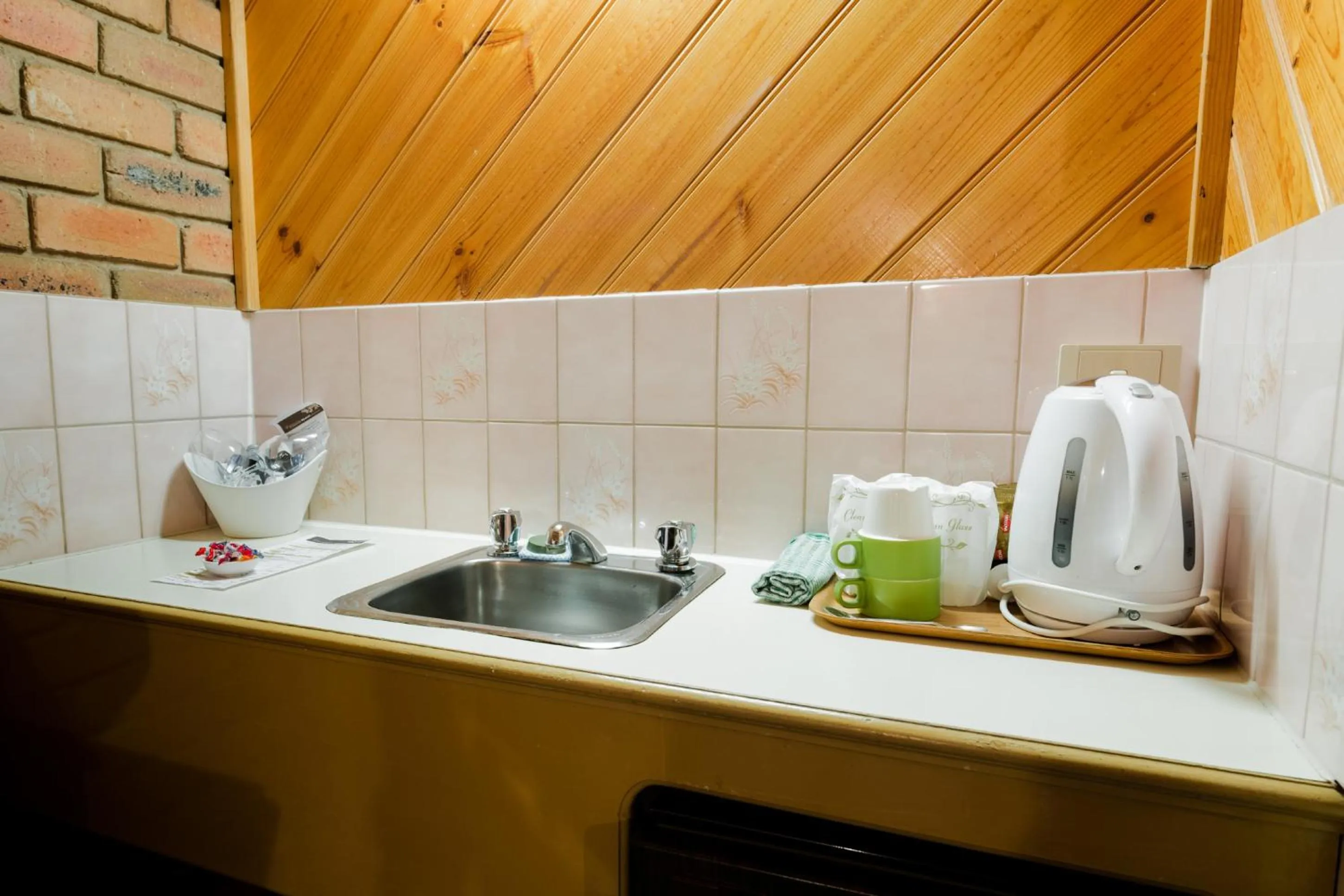 Castlemaine Colonial Motel