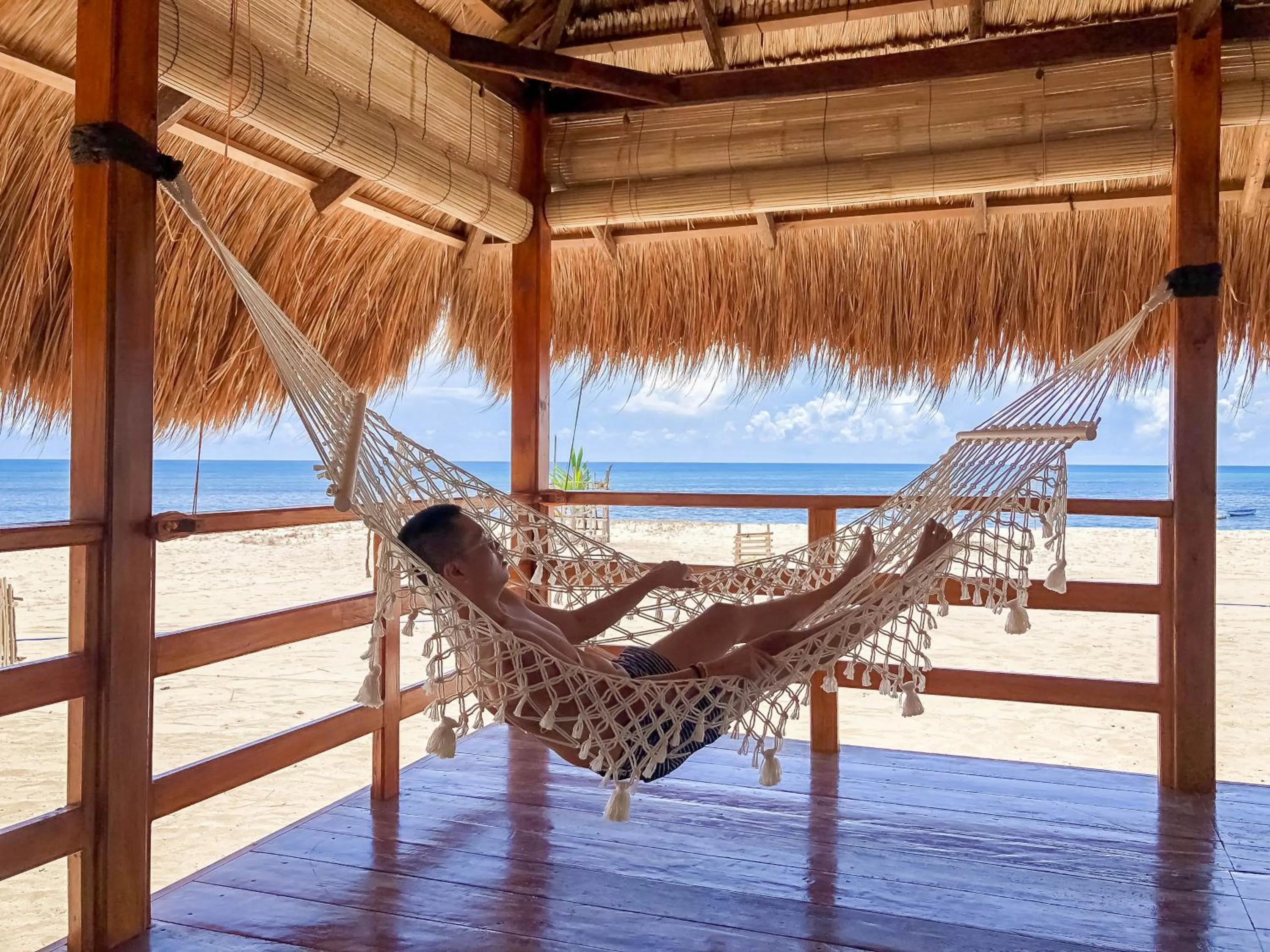 Costa Beach Resort & Club