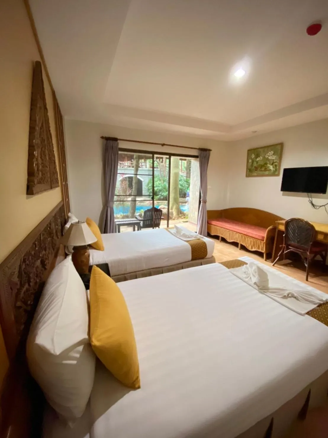 Photo of the whole room, Bed in 100 Islands Resort & Spa