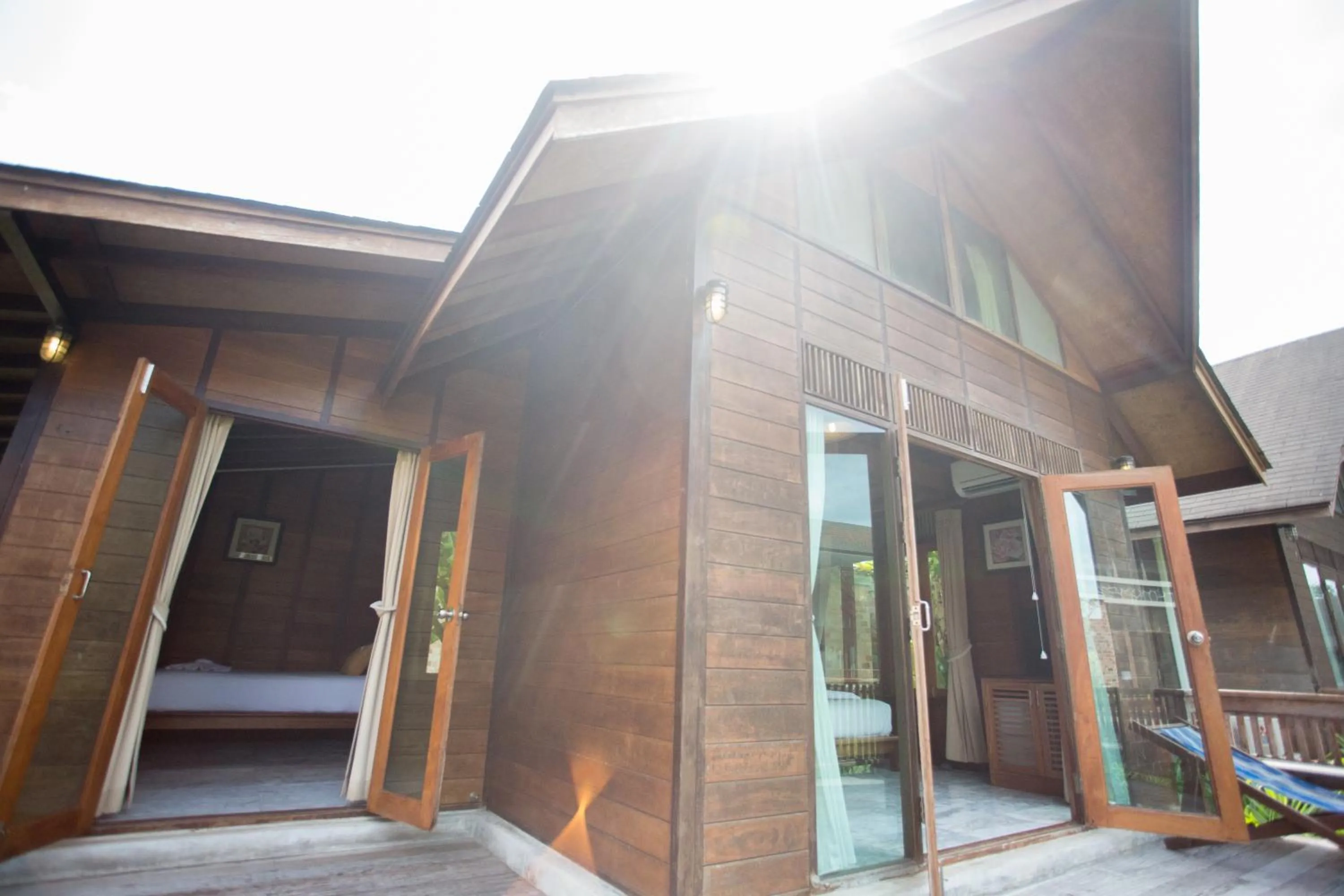 Facade/entrance in 100 Islands Resort & Spa