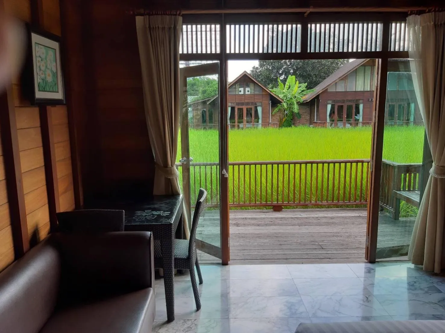 Patio in 100 Islands Resort & Spa