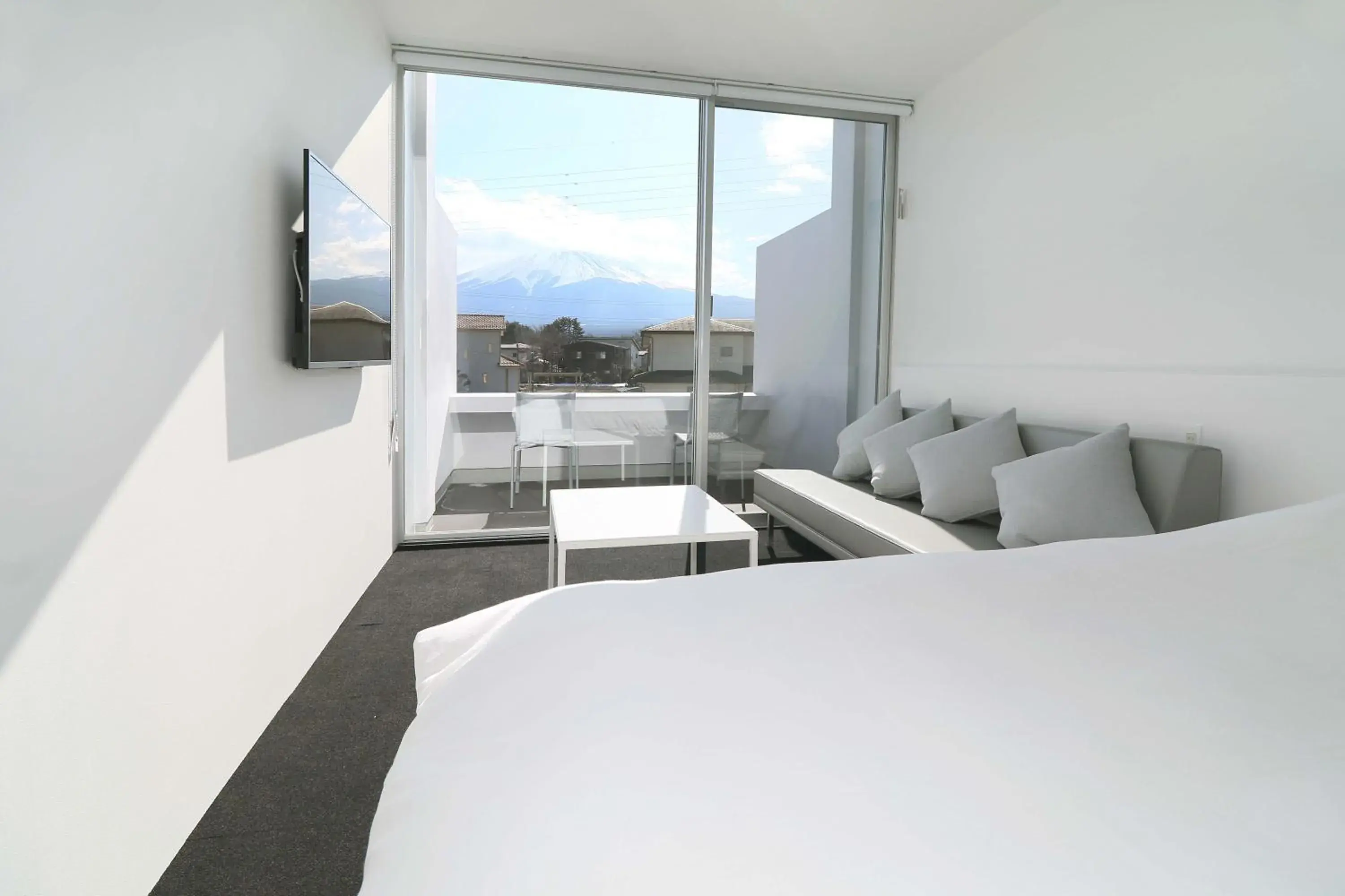 Superior Twin Room with Mt.Fuji View - Non-Smoking in THE GARDEN Superior Twin Room with Mt.Fuji View - Non-Smoking in THE GARDEN